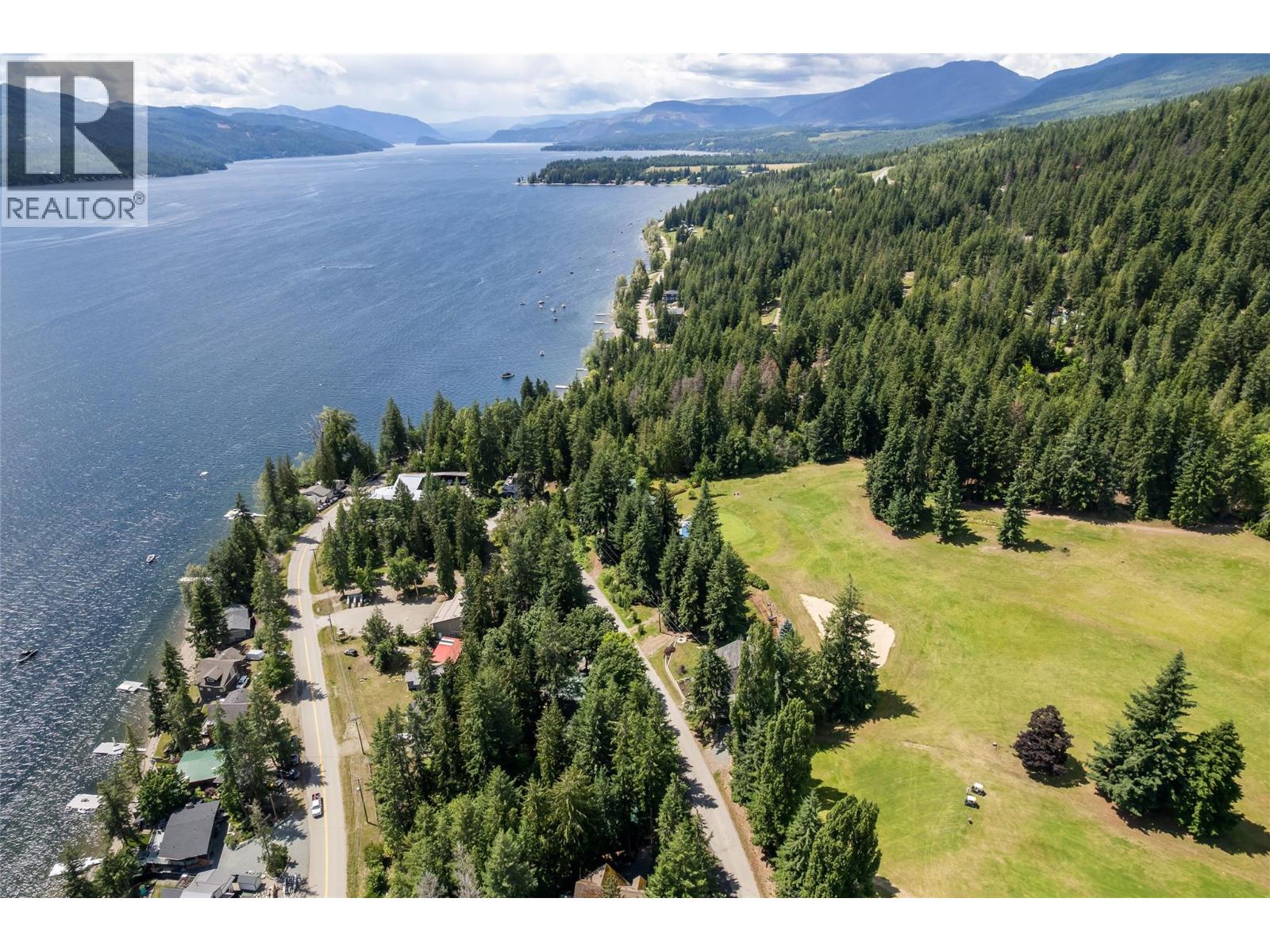 7742 Golf Course Road, Anglemont, British Columbia  V0E 1M8 - Photo 14 - 10385686