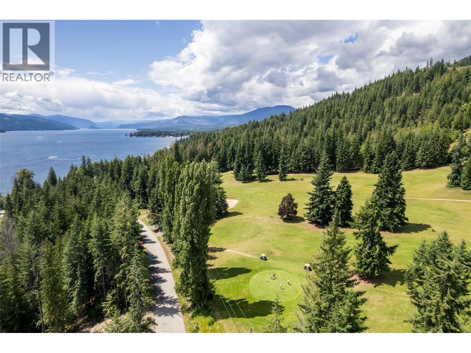 7742 Golf Course Road, Anglemont, British Columbia  V0E 1M8 - Photo 7 - 10385686