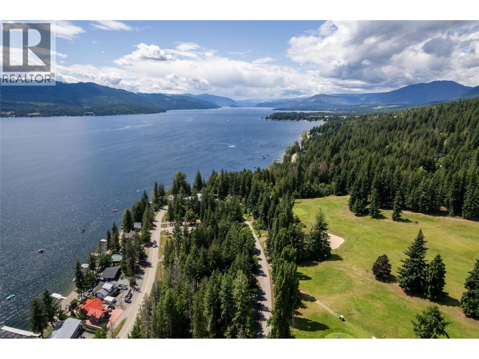 7742 Golf Course Road, Anglemont, British Columbia  V0E 1M8 - Photo 9 - 10385686