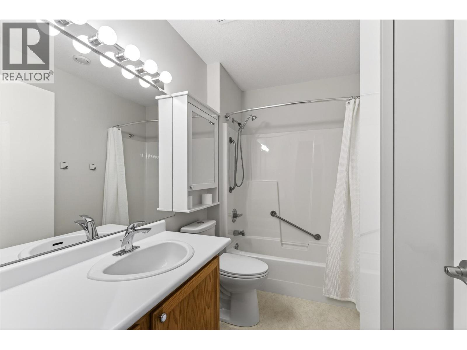 211 Kildonan Avenue Unit# 215, Enderby, British Columbia  V4Y 6A2 - Photo 25 - 10385160