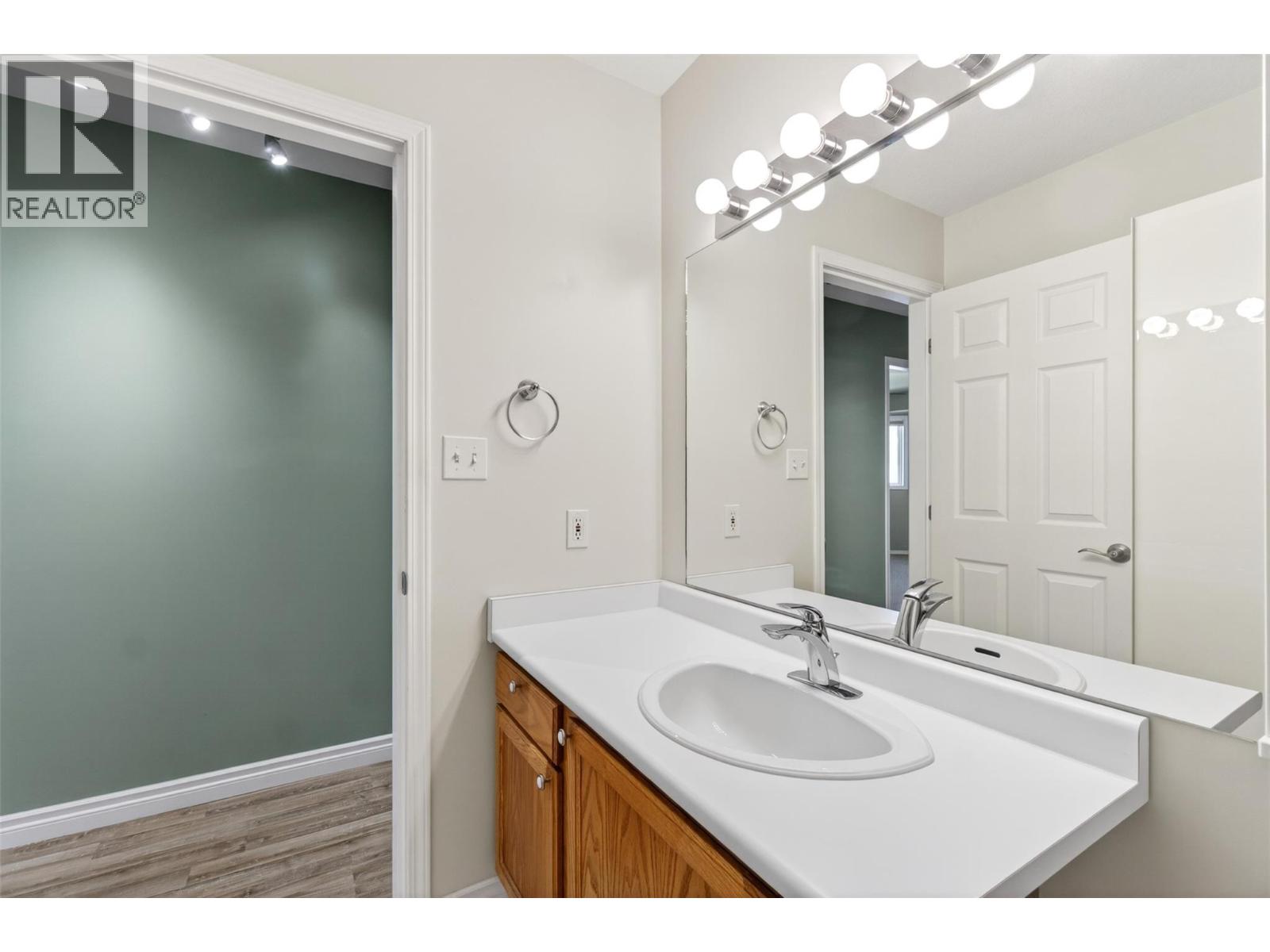 211 Kildonan Avenue Unit# 215, Enderby, British Columbia  V4Y 6A2 - Photo 26 - 10385160