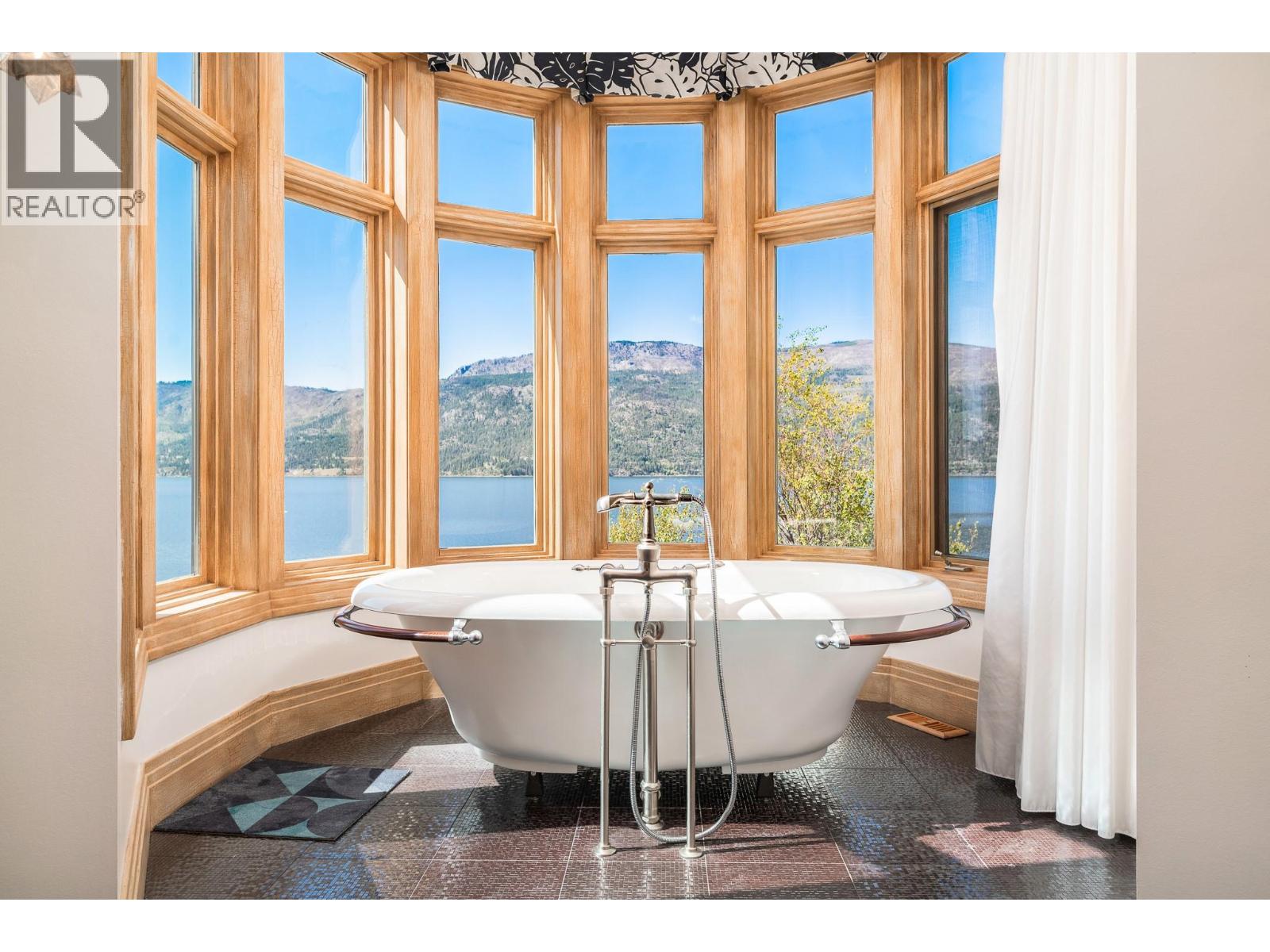 14966 Carrs Landing Road, Lake Country, British Columbia  V4V 1C5 - Photo 28 - 10383265