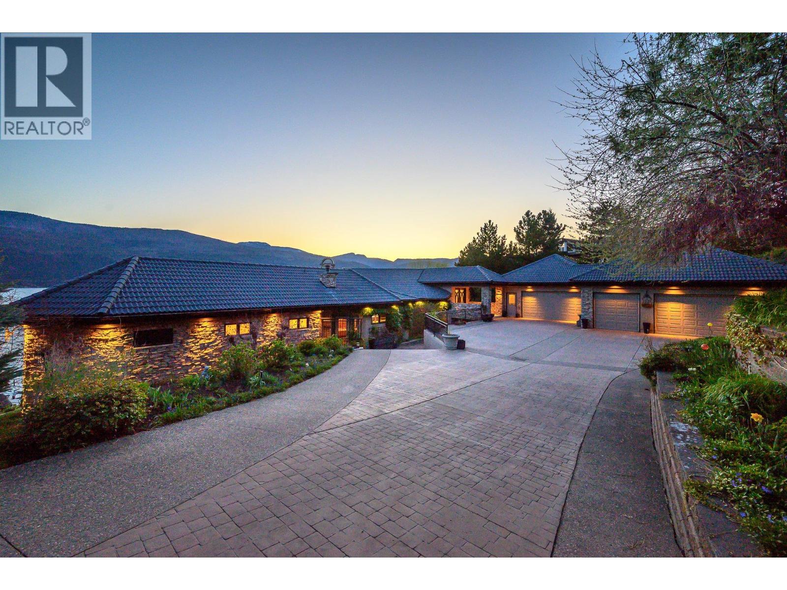 14966 Carrs Landing Road, Lake Country, British Columbia  V4V 1C5 - Photo 4 - 10383265