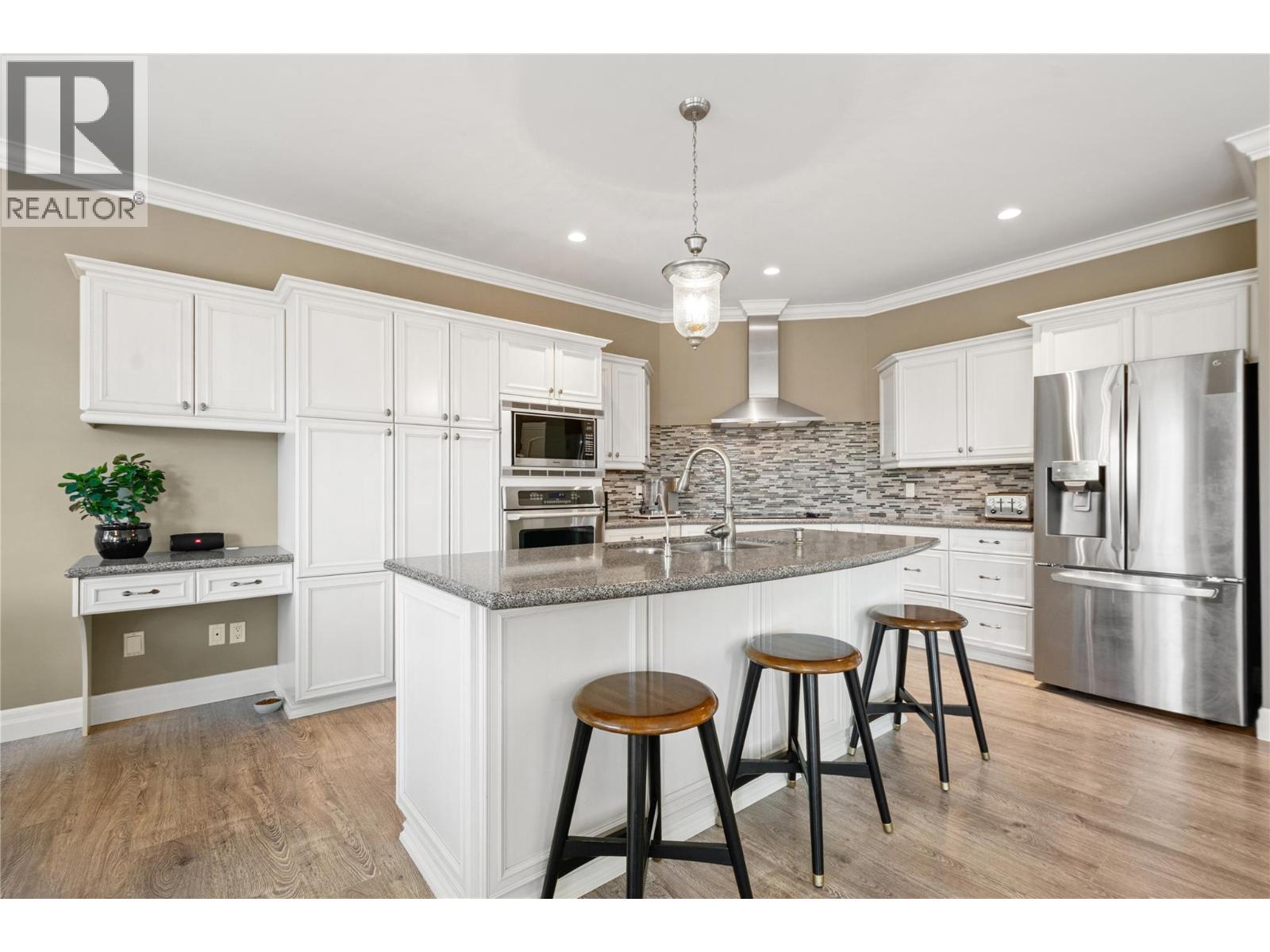 159 Christie Mountain Lane, Okanagan Falls, British Columbia  V0H 1R3 - Photo 10 - 10385677
