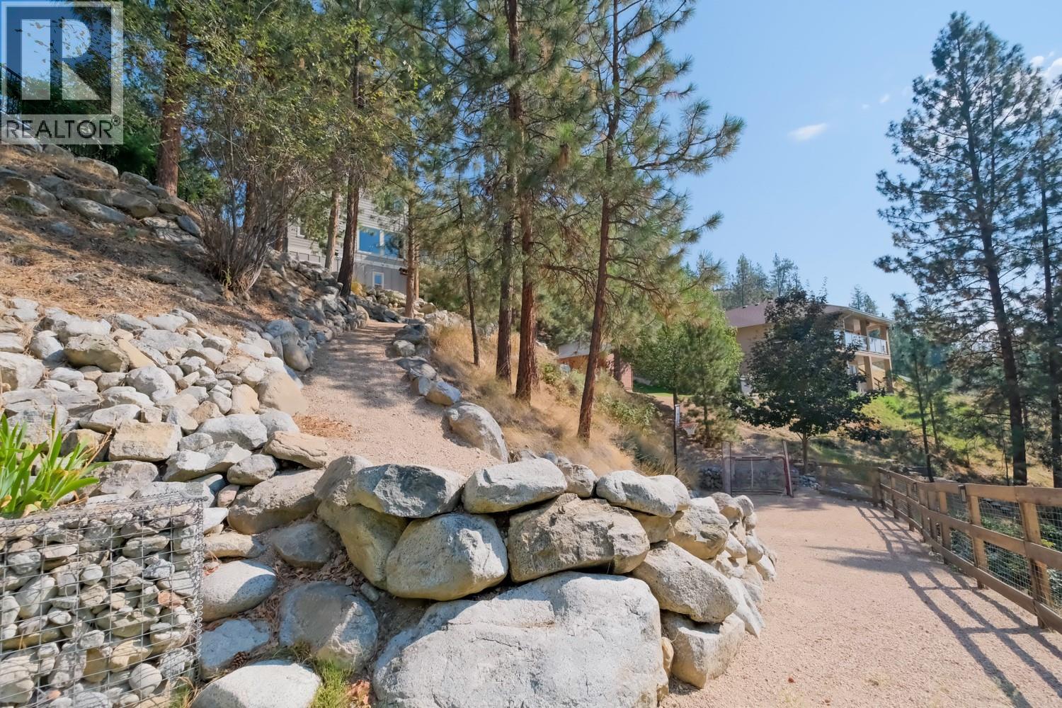 159 Christie Mountain Lane, Okanagan Falls, British Columbia  V0H 1R3 - Photo 58 - 10385677
