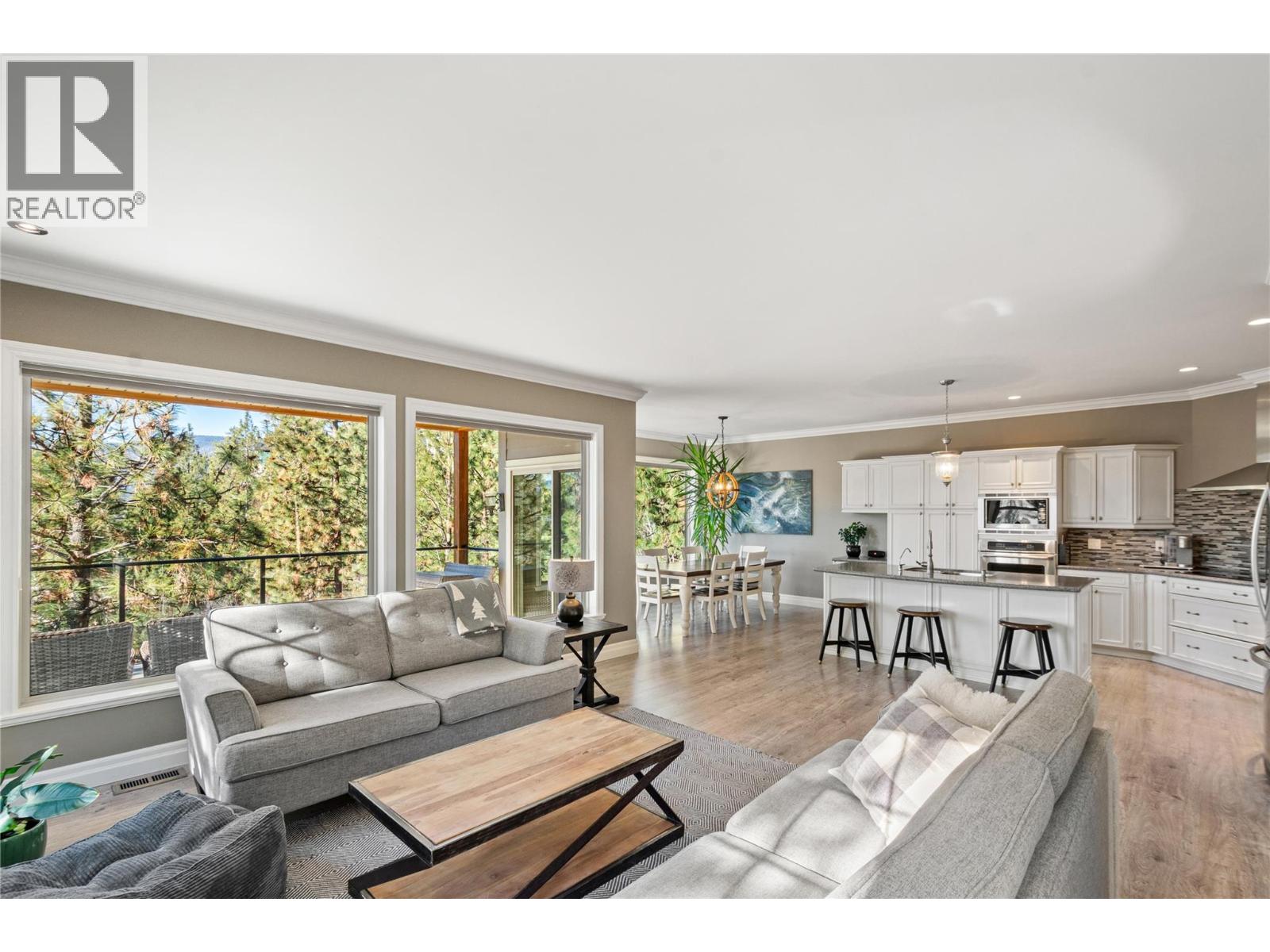 159 Christie Mountain Lane, Okanagan Falls, British Columbia  V0H 1R3 - Photo 8 - 10385677