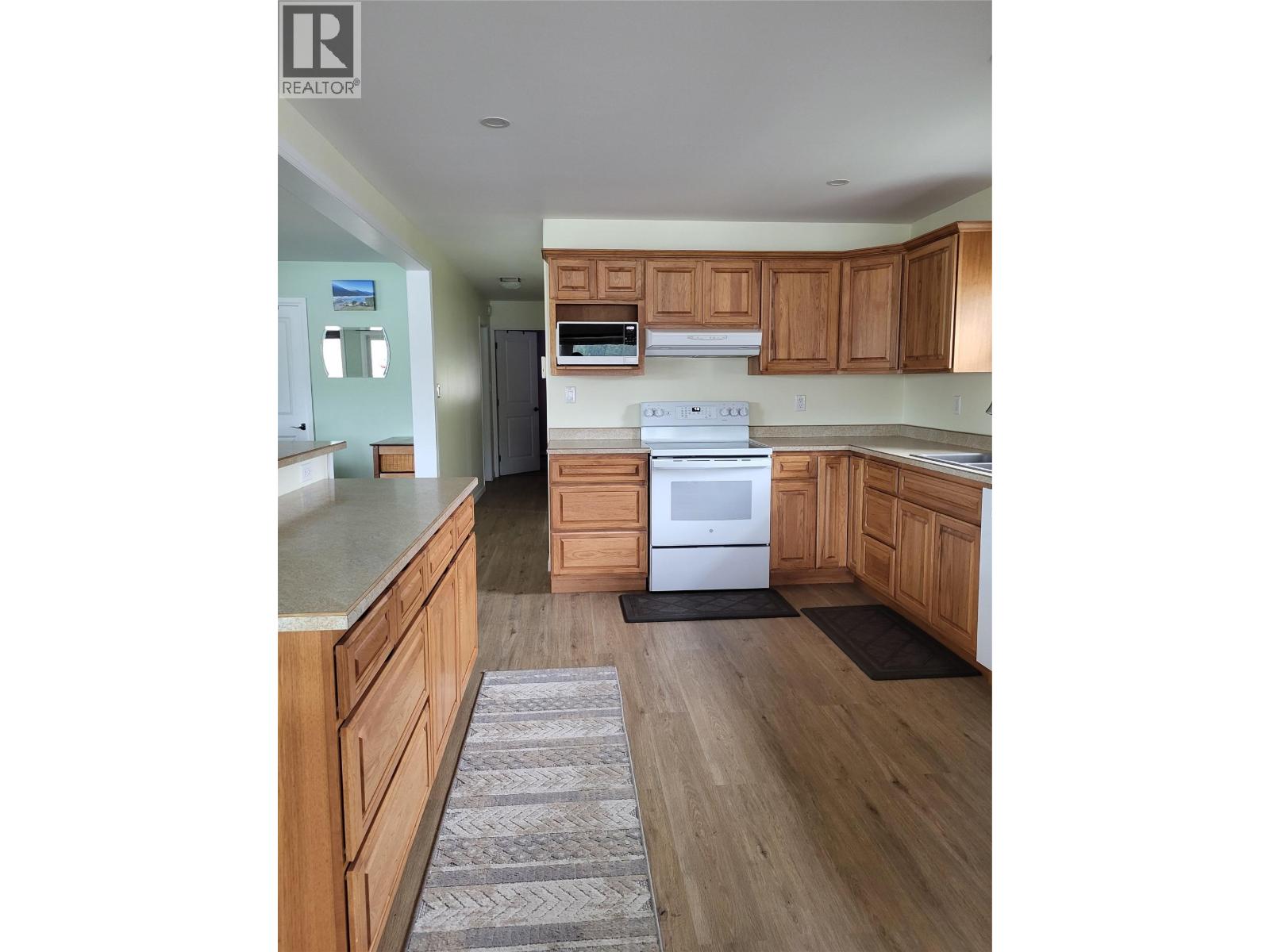 8350 Busk Road, Balfour, British Columbia  V0G 1C0 - Photo 30 - 10385667