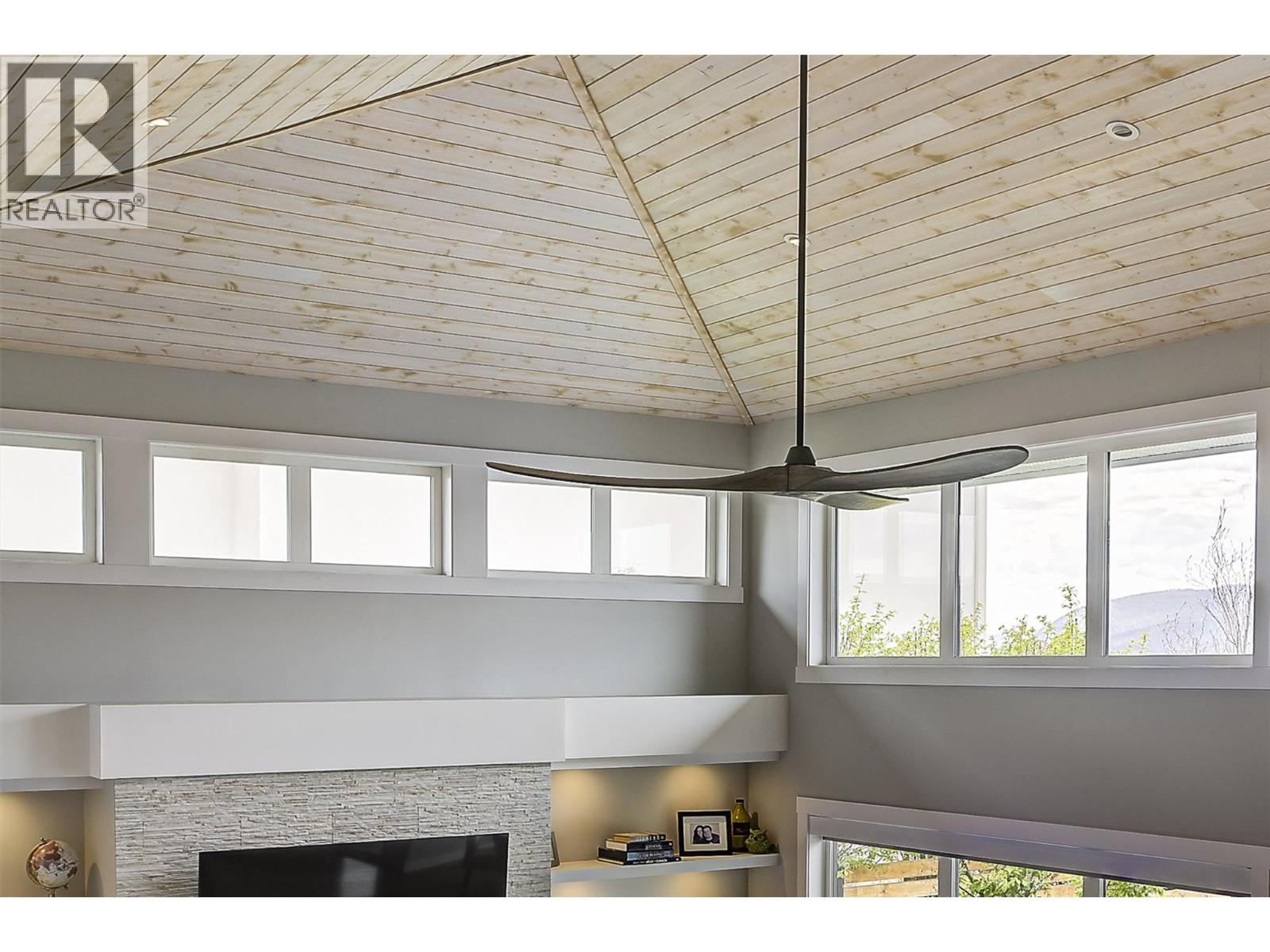 98 Red Sky Court, Kelowna, British Columbia  V1V 3G4 - Photo 47 - 10385633