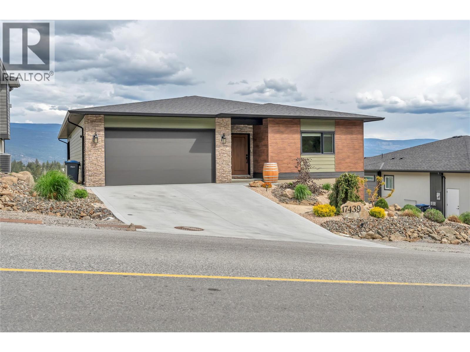 17439 Sanborn Street, Summerland, British Columbia  V0H 1Z3 - Photo 17 - 10385779