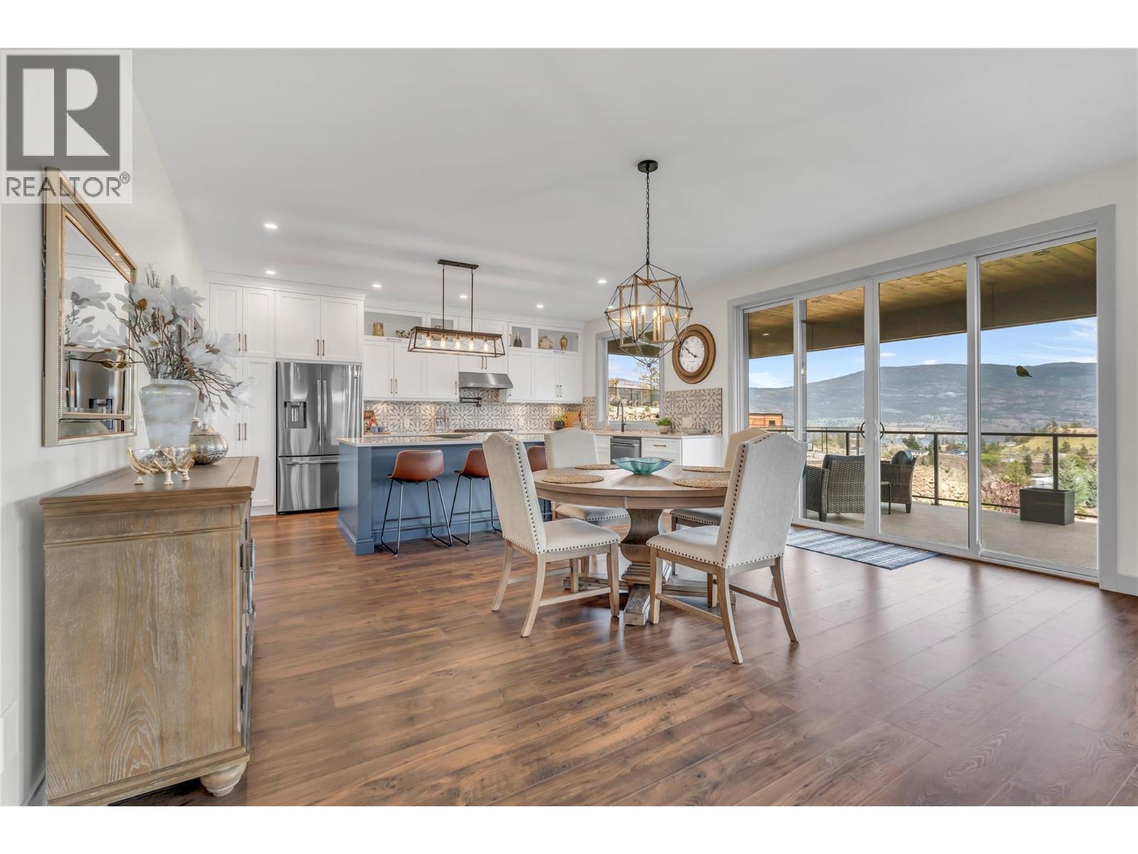 17439 Sanborn Street, Summerland, British Columbia  V0H 1Z3 - Photo 3 - 10385779
