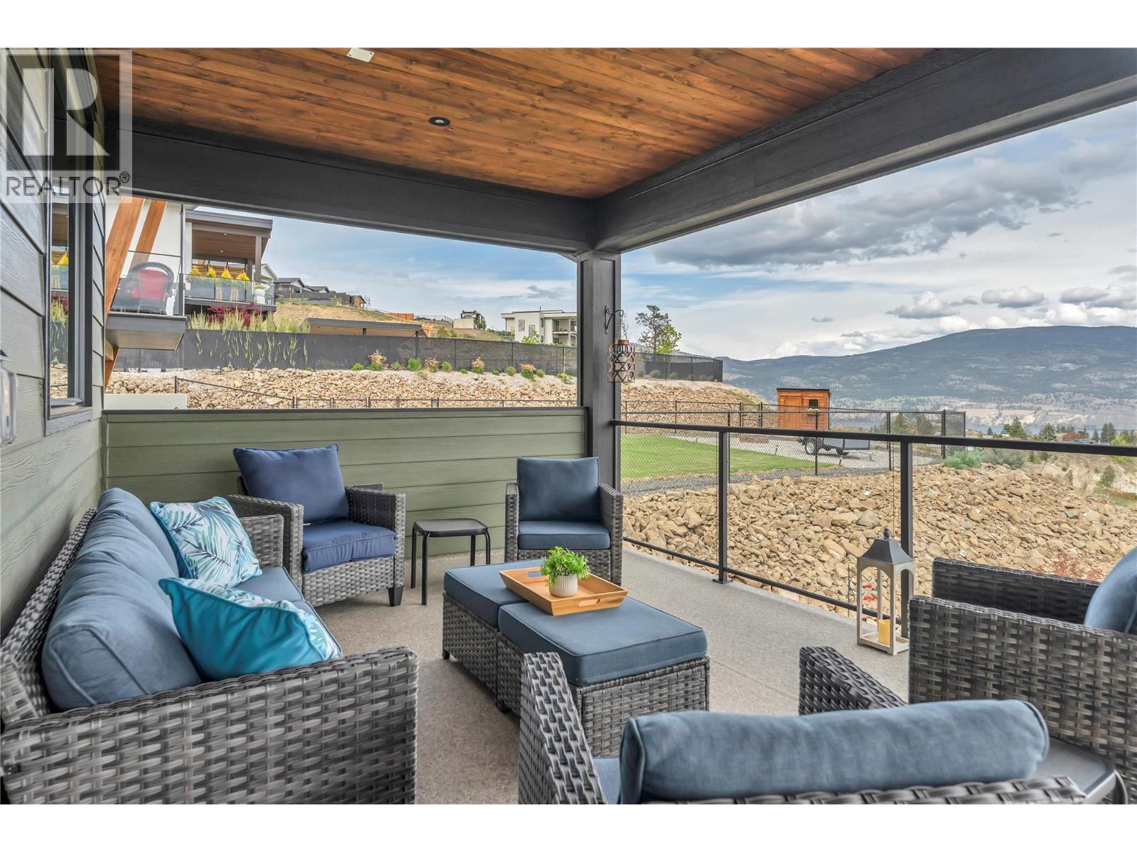 17439 Sanborn Street, Summerland, British Columbia  V0H 1Z3 - Photo 6 - 10385779