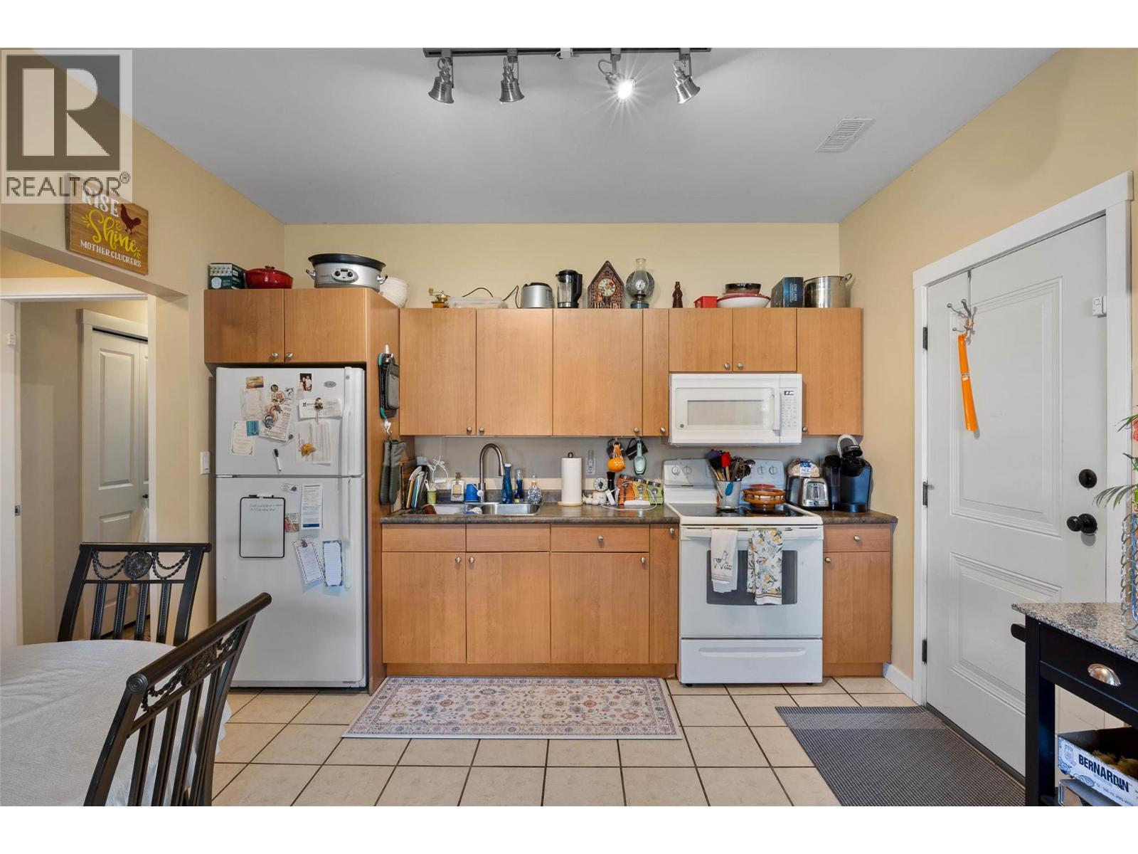872 Kitamoto Road, Kamloops, British Columbia  V2B 6H6 - Photo 30 - 10385748