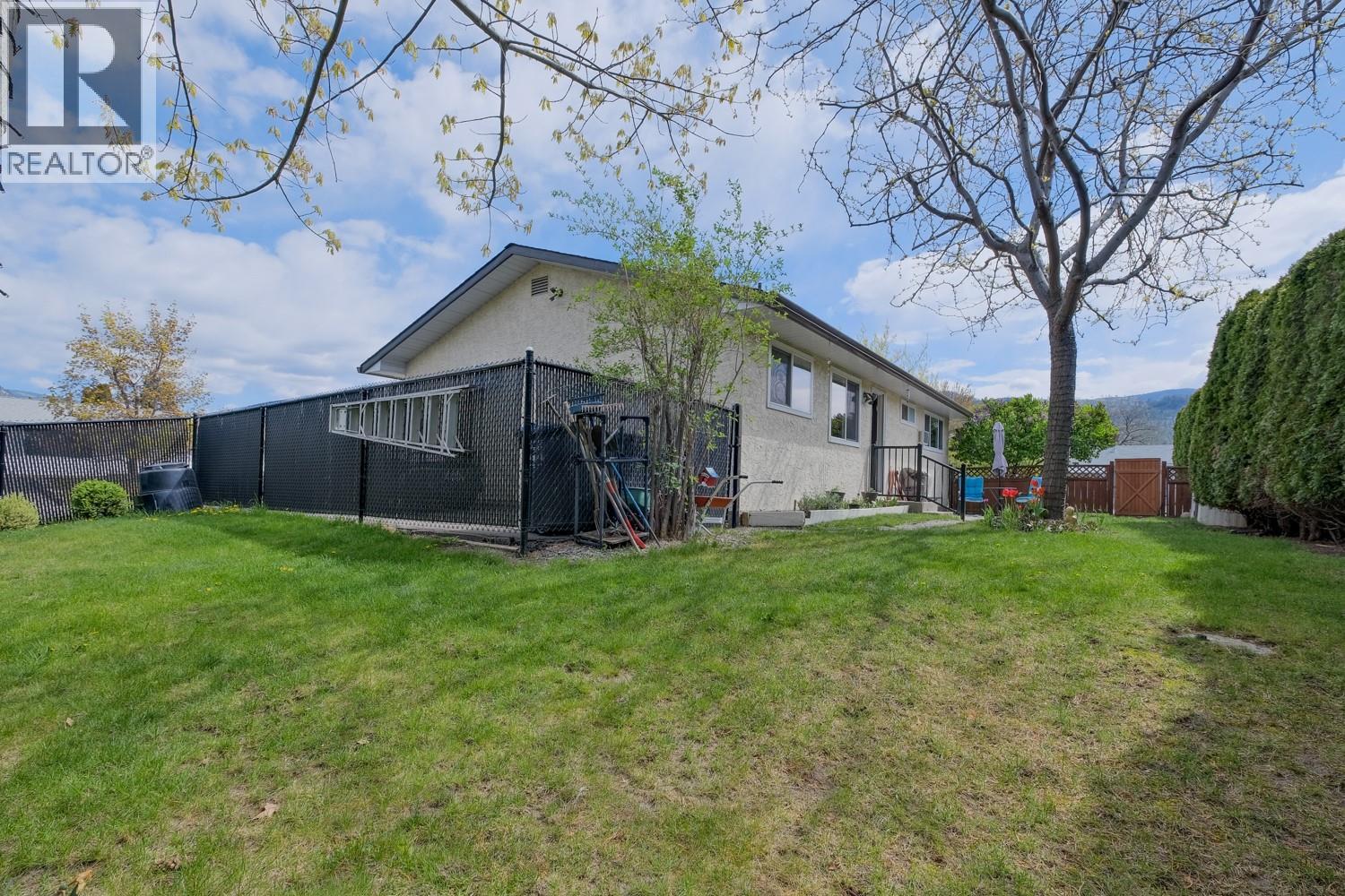 2491 Baskin Street, Penticton, British Columbia  V2A 6R1 - Photo 18 - 10385658