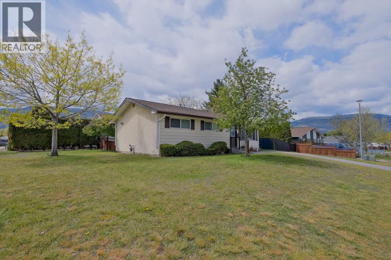 2491 Baskin Street, Penticton, British Columbia  V2A 6R1 - Photo 27 - 10385658