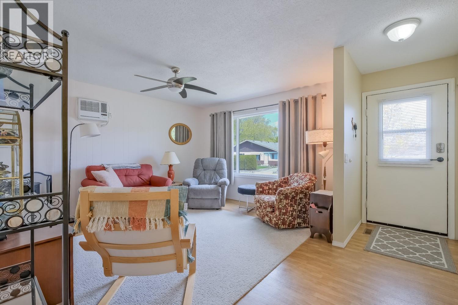 2491 Baskin Street, Penticton, British Columbia  V2A 6R1 - Photo 6 - 10385658