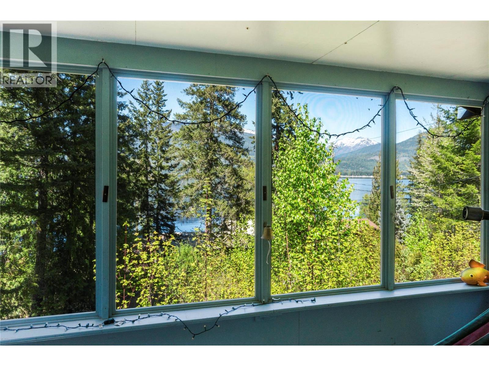 4265 Eagle Bay Road, Eagle Bay, British Columbia  V0E 1T0 - Photo 26 - 10385425