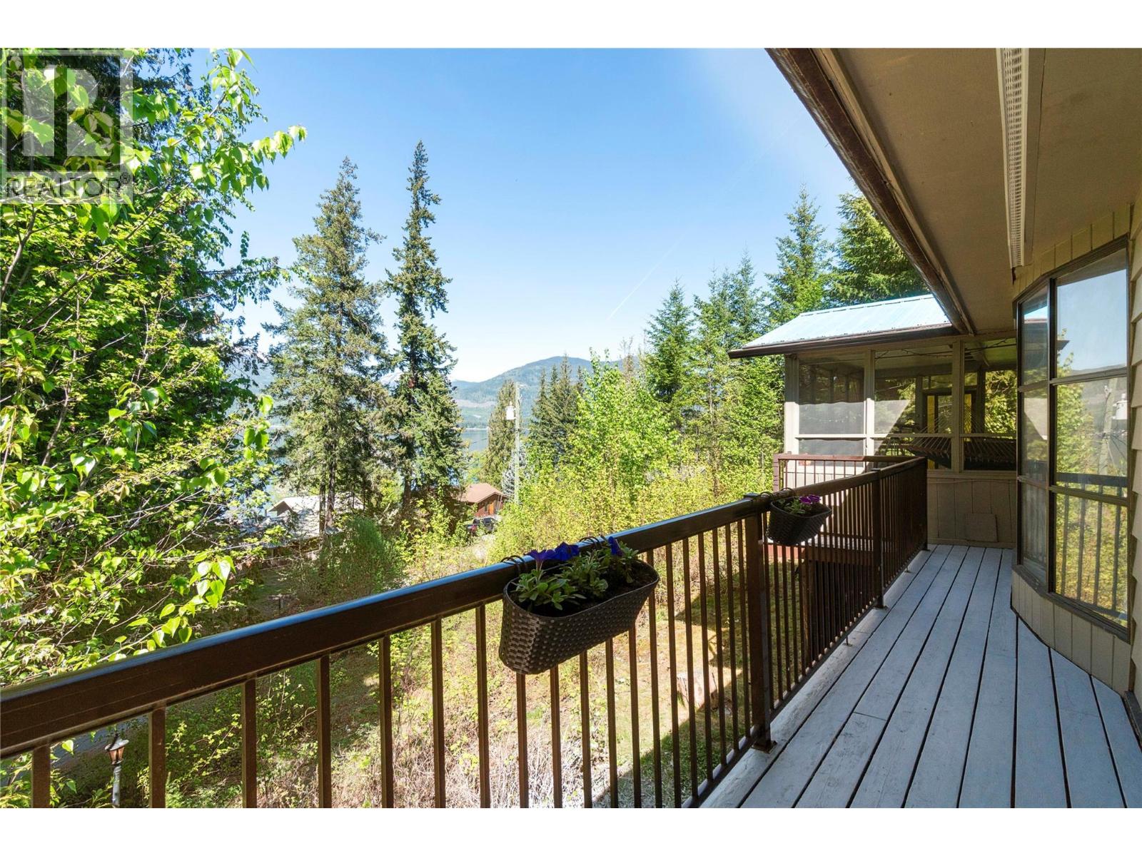 4265 Eagle Bay Road, Eagle Bay, British Columbia  V0E 1T0 - Photo 49 - 10385425