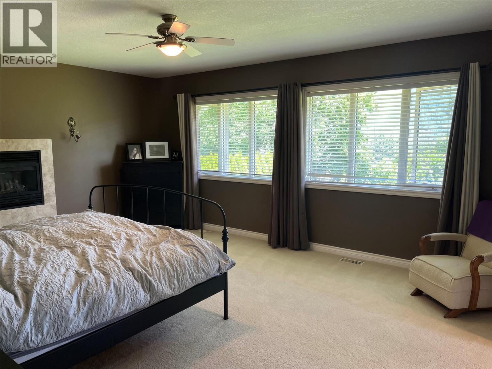 2601 9th Avenue, Castlegar, British Columbia  V1N 2Y7 - Photo 15 - 10384900