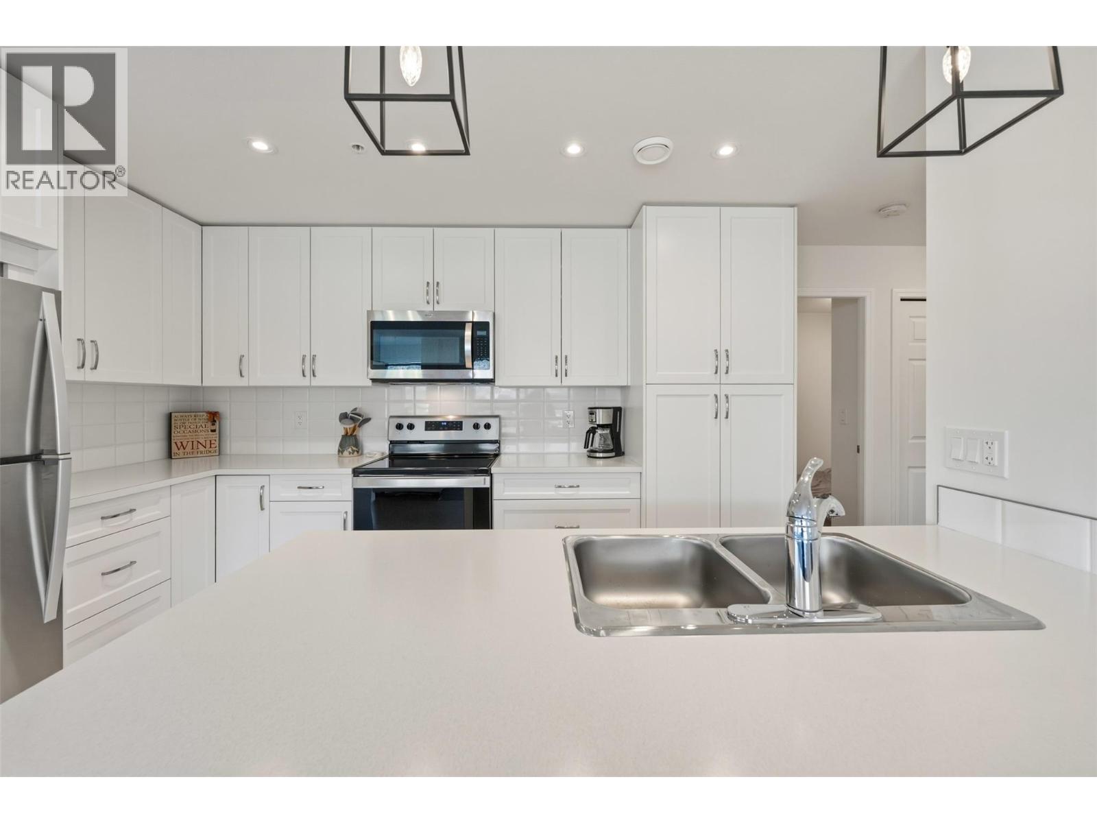 3346 Skaha Lake Road Unit# 703, Penticton, British Columbia  V2A 0H6 - Photo 25 - 10385765