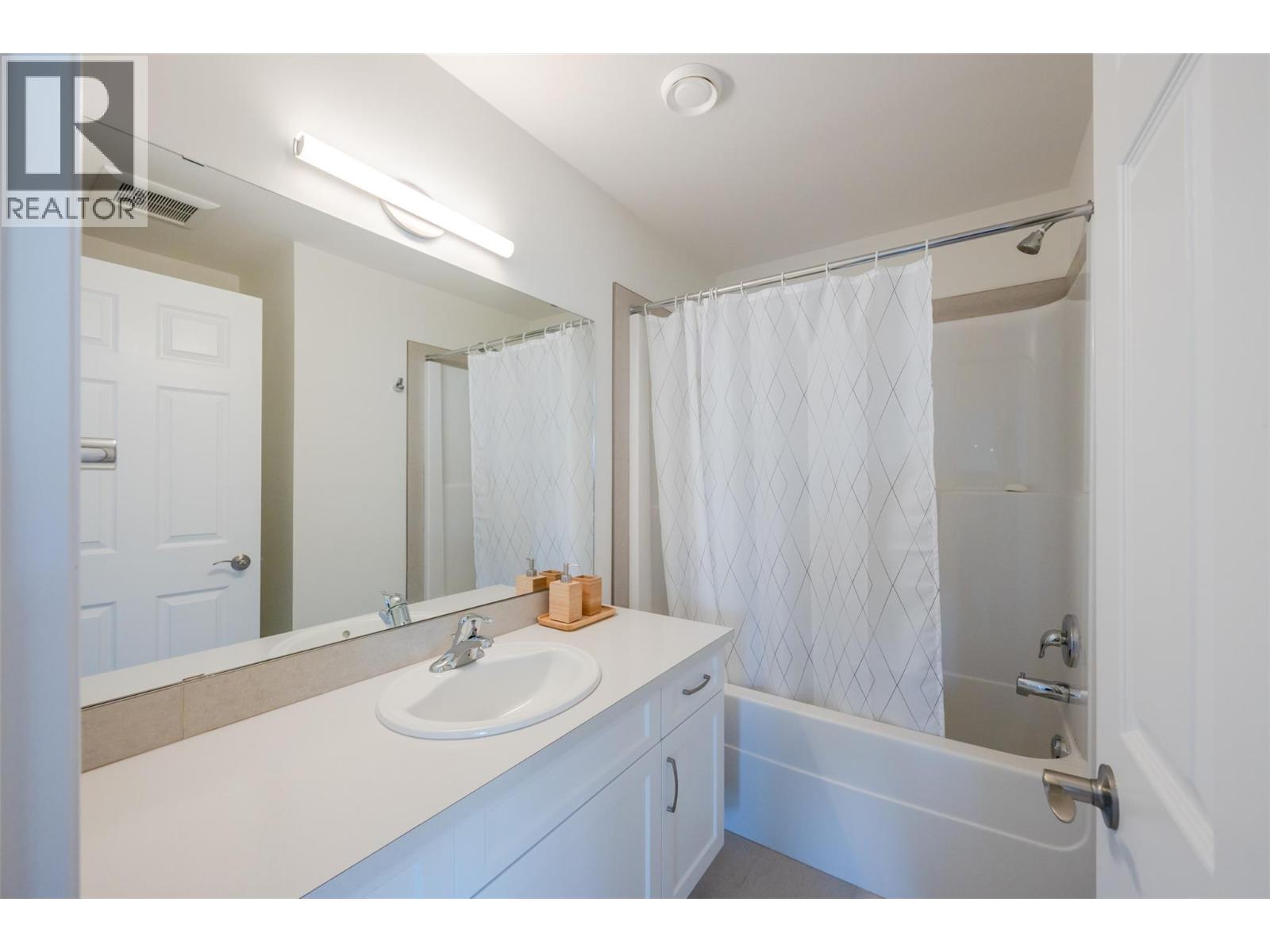 3346 Skaha Lake Road Unit# 703, Penticton, British Columbia  V2A 0H6 - Photo 38 - 10385765