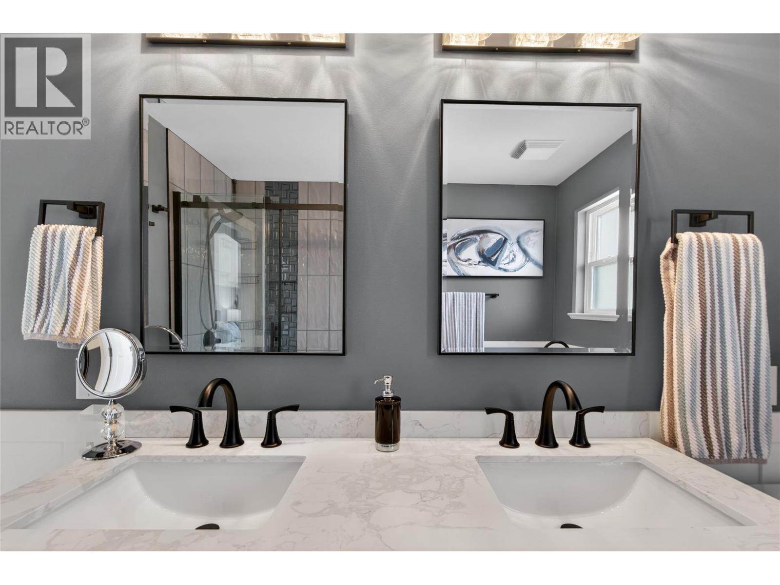 271 Heritage Boulevard, Okanagan Falls, British Columbia  V0H 1R3 - Photo 24 - 10385401