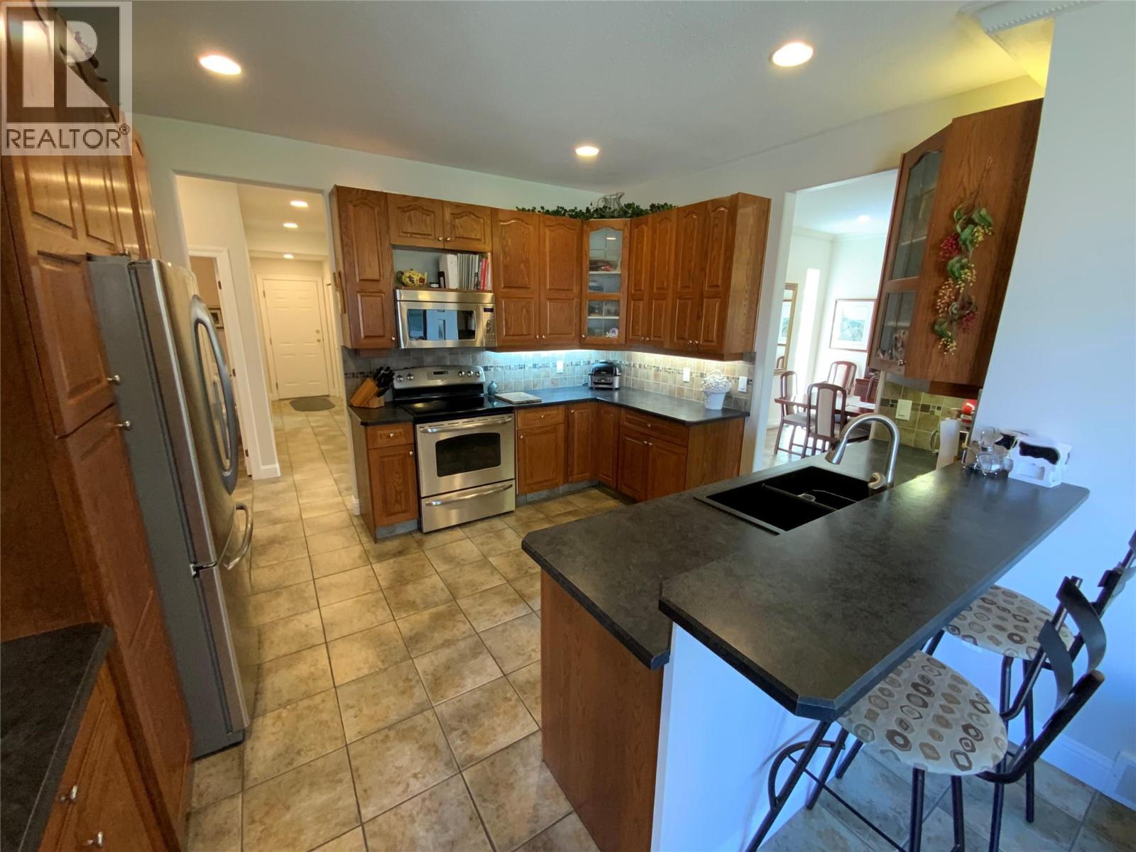 6916 Tucelnuit Drive Unit# 30, Oliver, British Columbia  V0H 1T0 - Photo 15 - 10385770