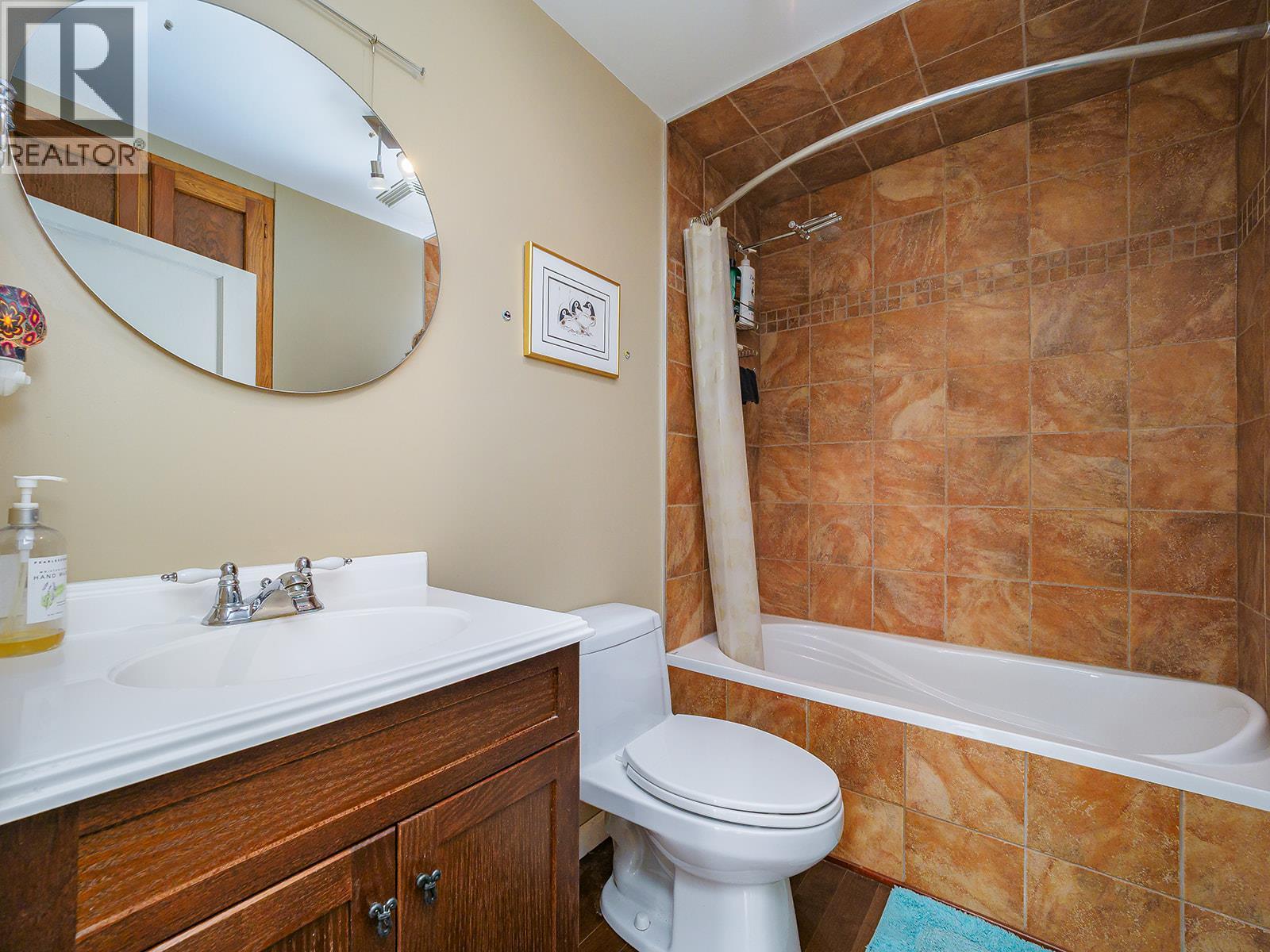 2468 Golden Donald Upper Road, Golden, British Columbia  V0A 1H1 - Photo 12 - 10385722
