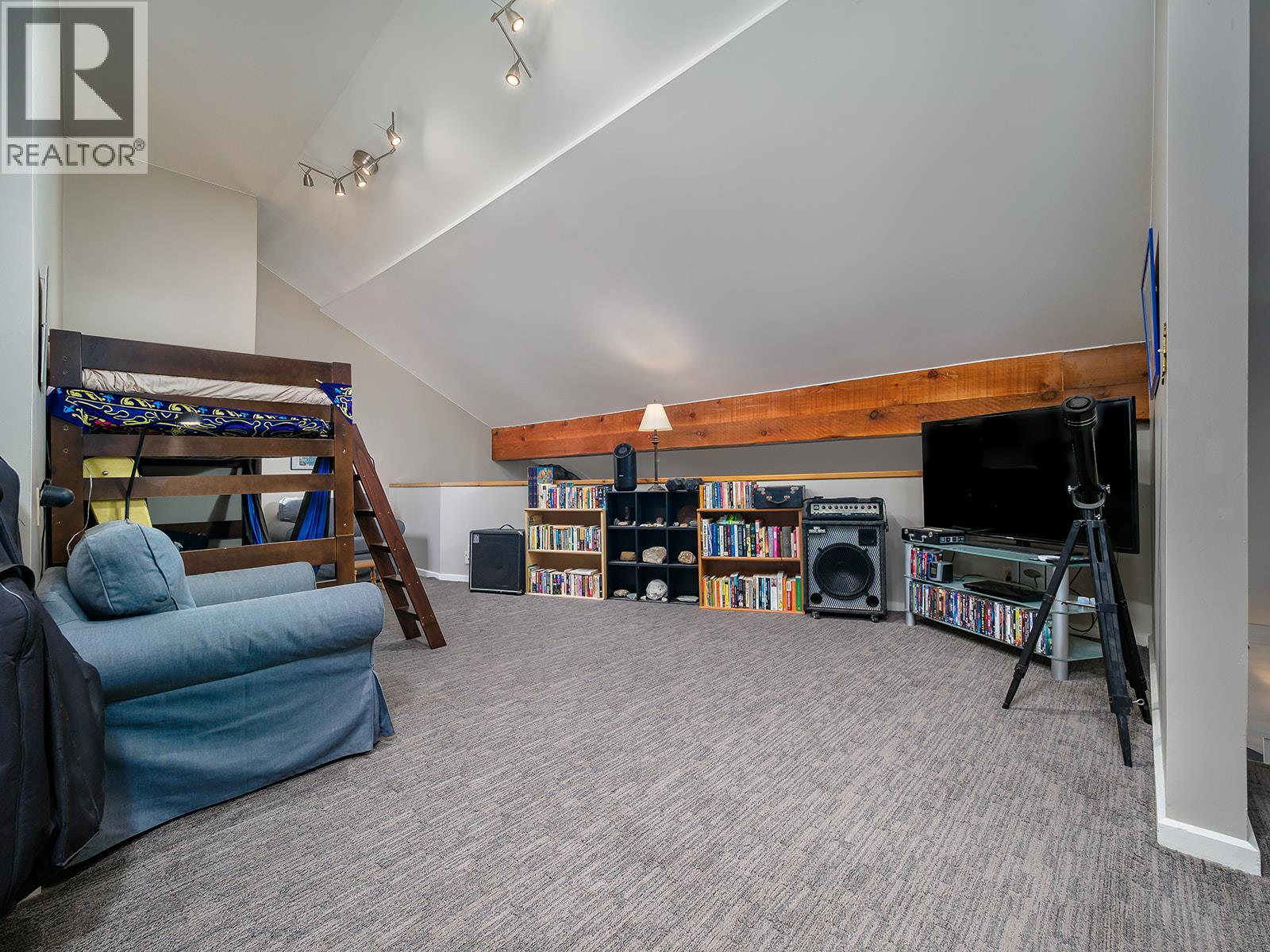 2468 Golden Donald Upper Road, Golden, British Columbia  V0A 1H1 - Photo 17 - 10385722