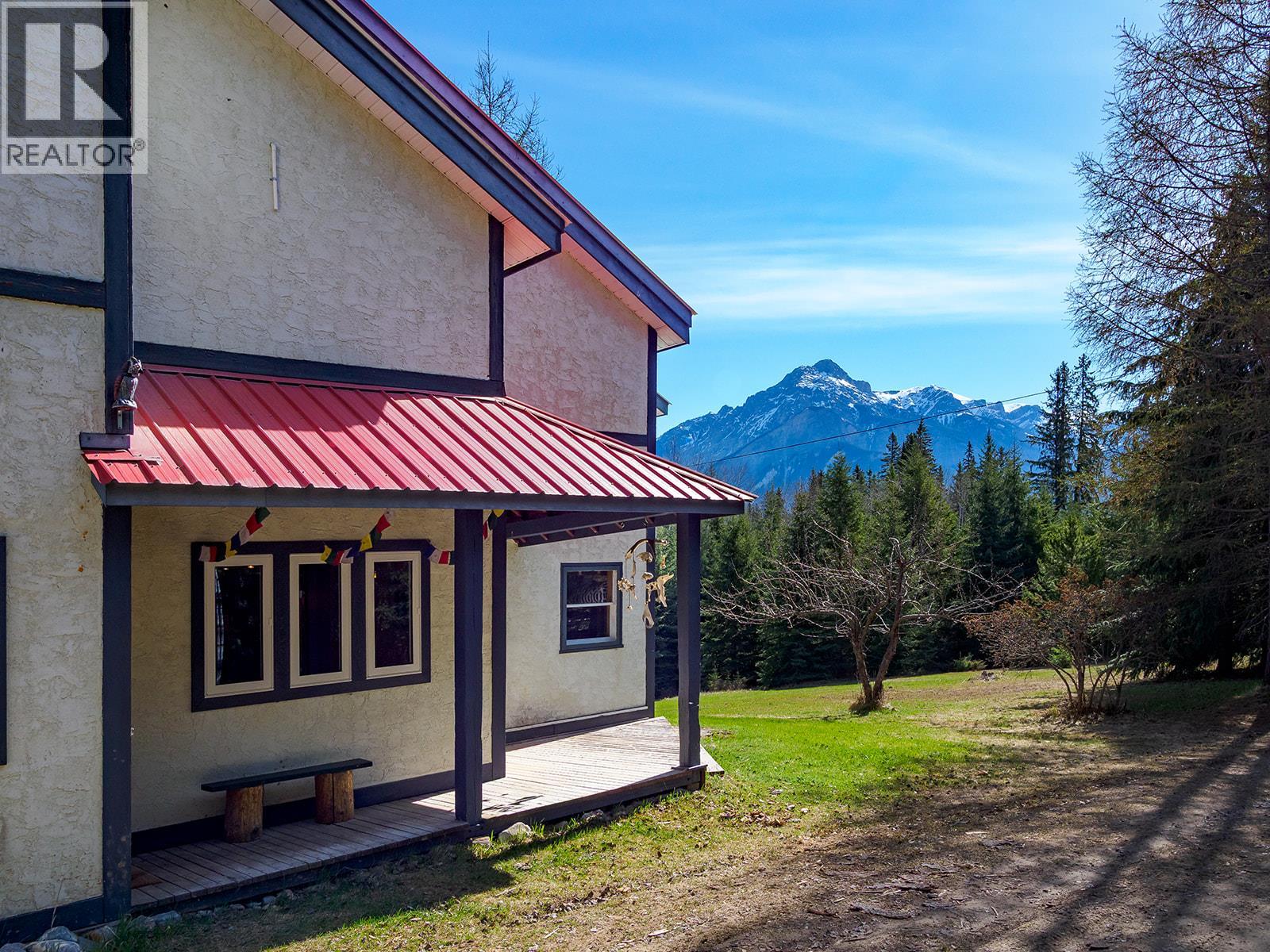 2468 Golden Donald Upper Road, Golden, British Columbia  V0A 1H1 - Photo 34 - 10385722