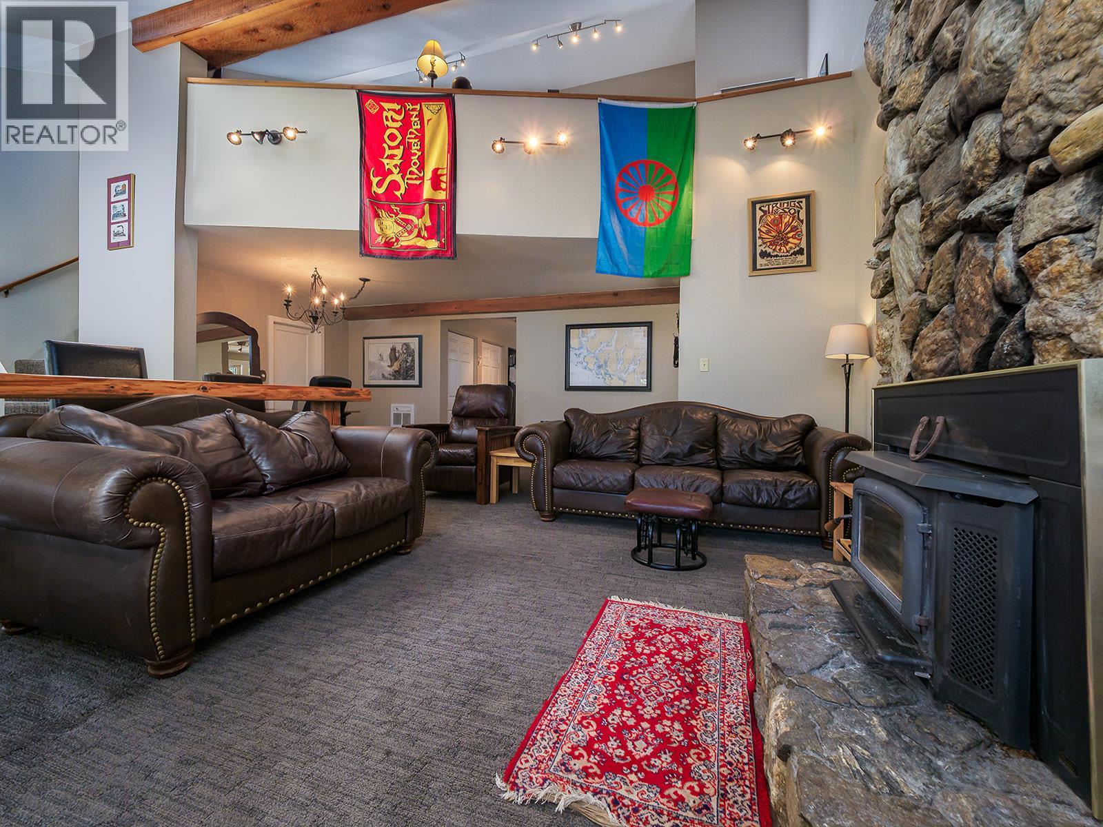 2468 Golden Donald Upper Road, Golden, British Columbia  V0A 1H1 - Photo 4 - 10385722
