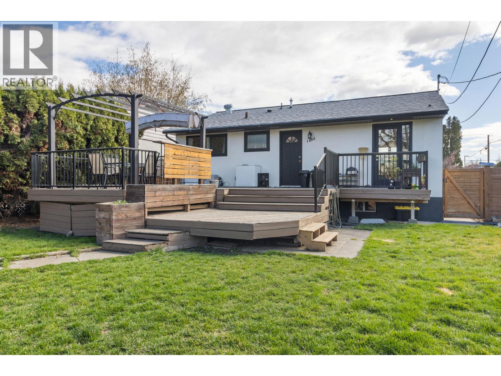 1892 Carruthers Street, Kelowna, British Columbia  V1Y 3B6 - Photo 20 - 10385715