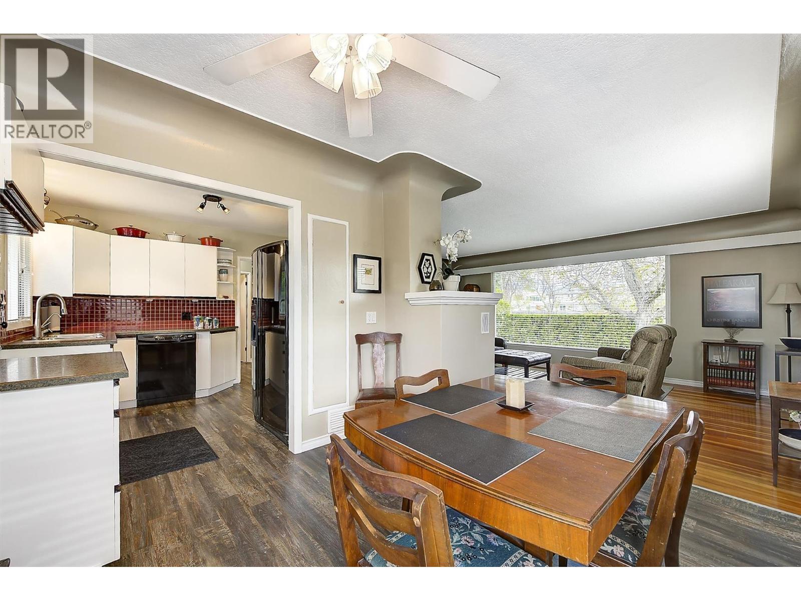 1040 Laurier Avenue, Kelowna, British Columbia  V1Y 6B1 - Photo 11 - 10385688