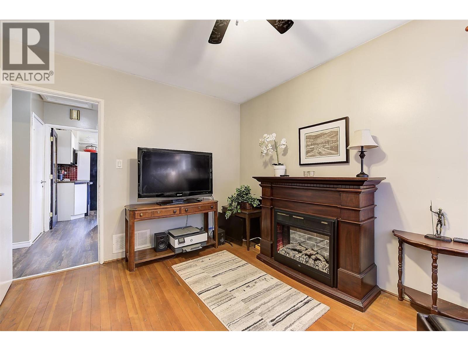 1040 Laurier Avenue, Kelowna, British Columbia  V1Y 6B1 - Photo 15 - 10385688