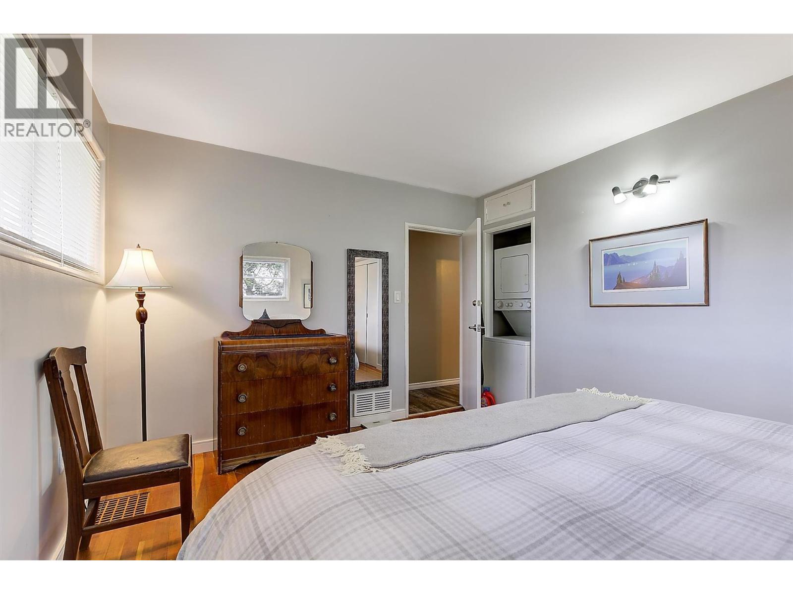 1040 Laurier Avenue, Kelowna, British Columbia  V1Y 6B1 - Photo 21 - 10385688