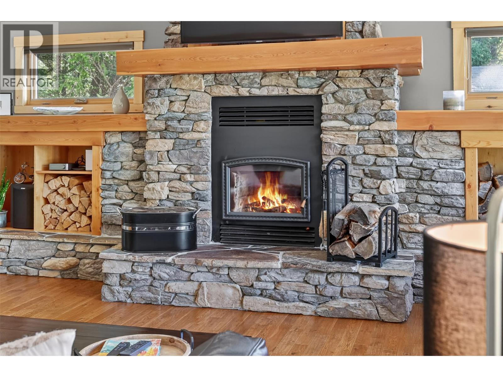 4812 Lakehill Road, Windermere, British Columbia  V0A 1K3 - Photo 15 - 10385619