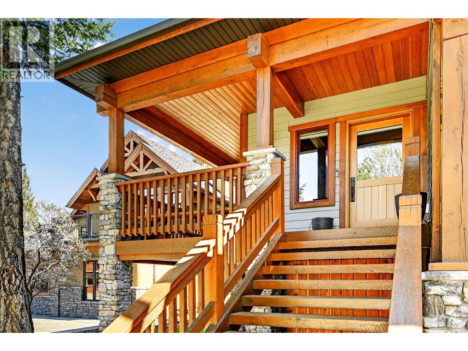 4812 Lakehill Road, Windermere, British Columbia  V0A 1K3 - Photo 9 - 10385619