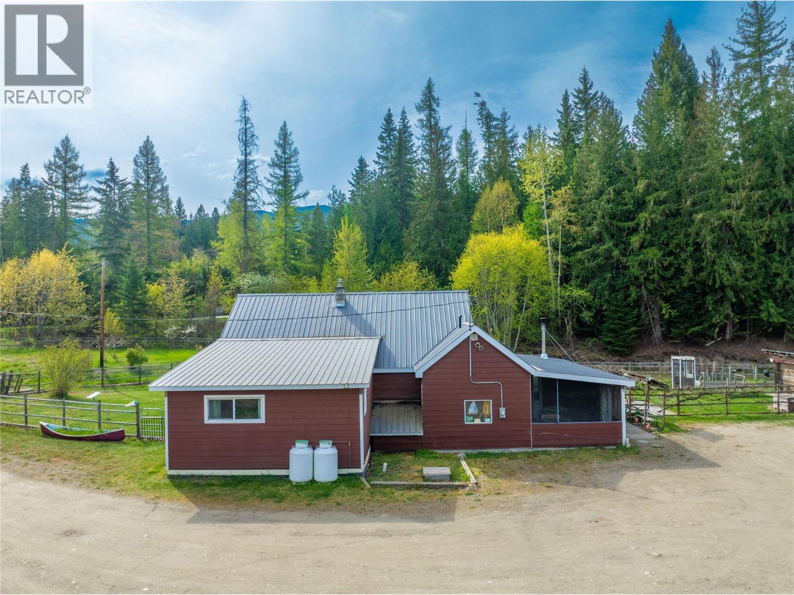 3381 Trinity Valley Road, Enderby, British Columbia  V0E 1V5 - Photo 55 - 10385584