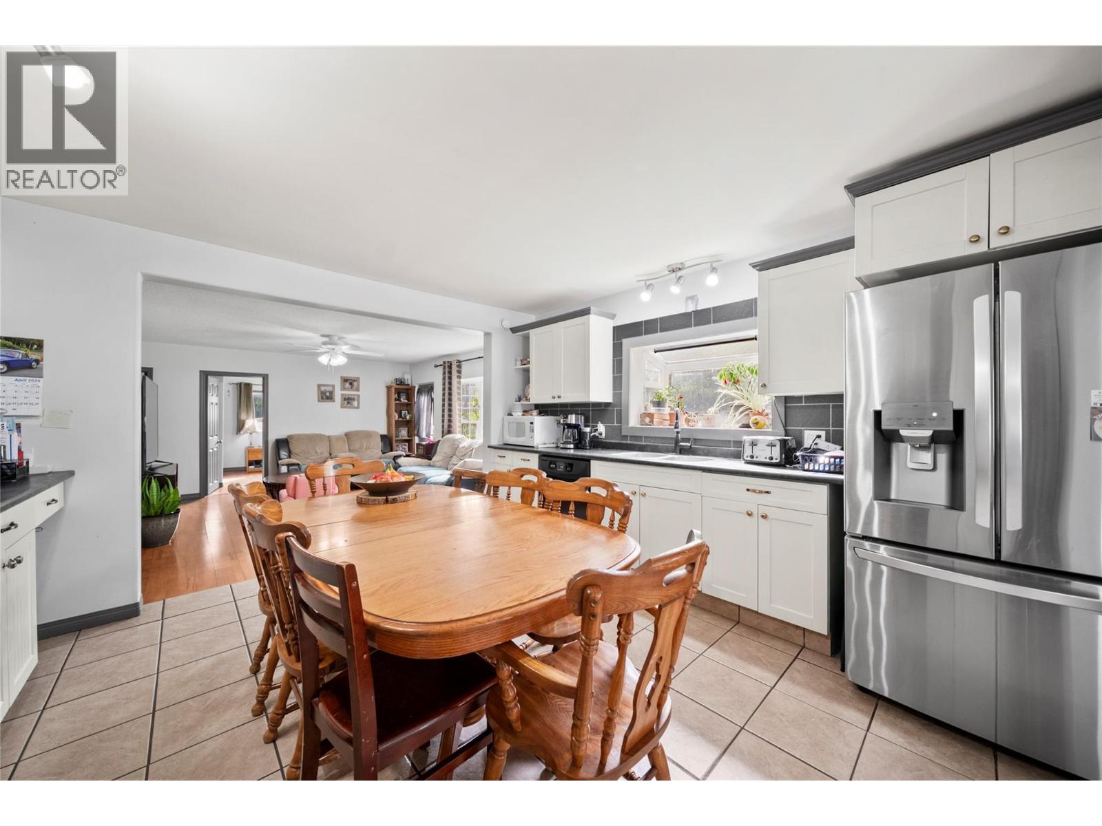 3381 Trinity Valley Road, Enderby, British Columbia  V0E 1V5 - Photo 7 - 10385584