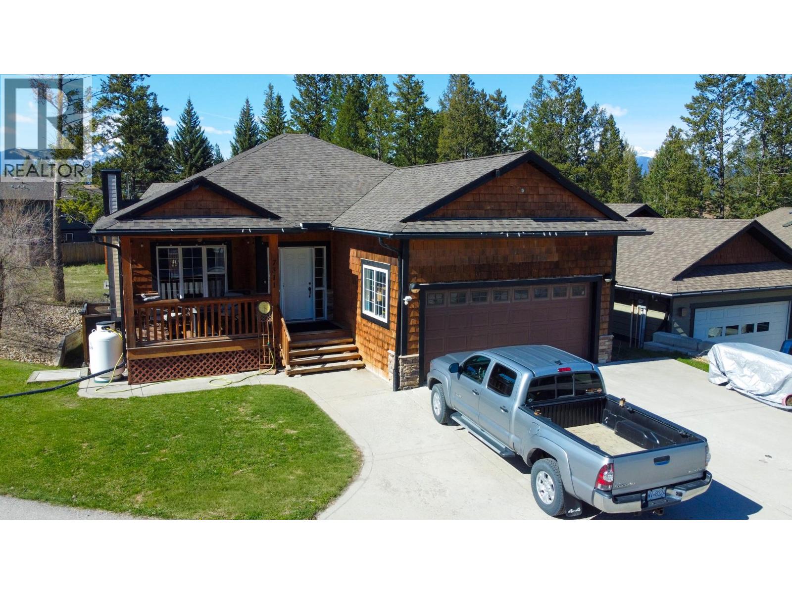 7311 COPPERHORN Drive, radium hot springs, British Columbia