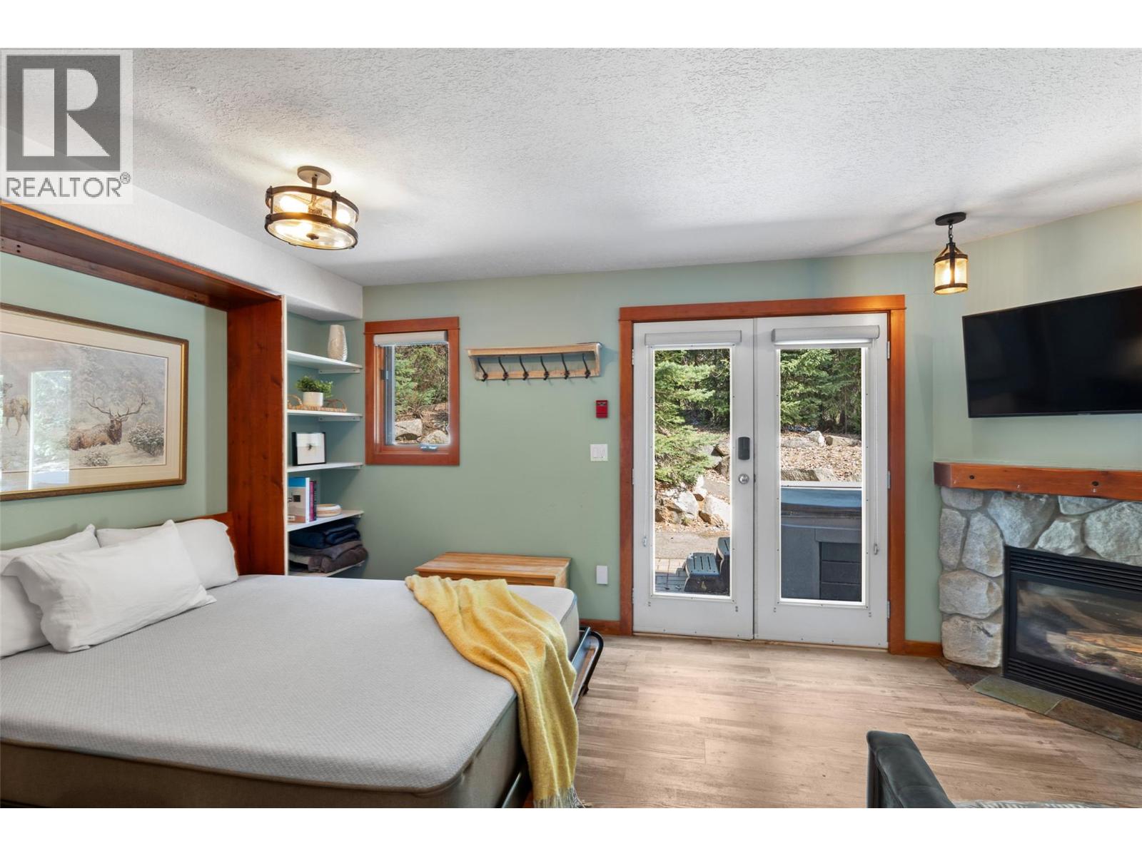 3300 Village Place Unit# 25, Sun Peaks, British Columbia  V0E 5N0 - Photo 3 - 10385784