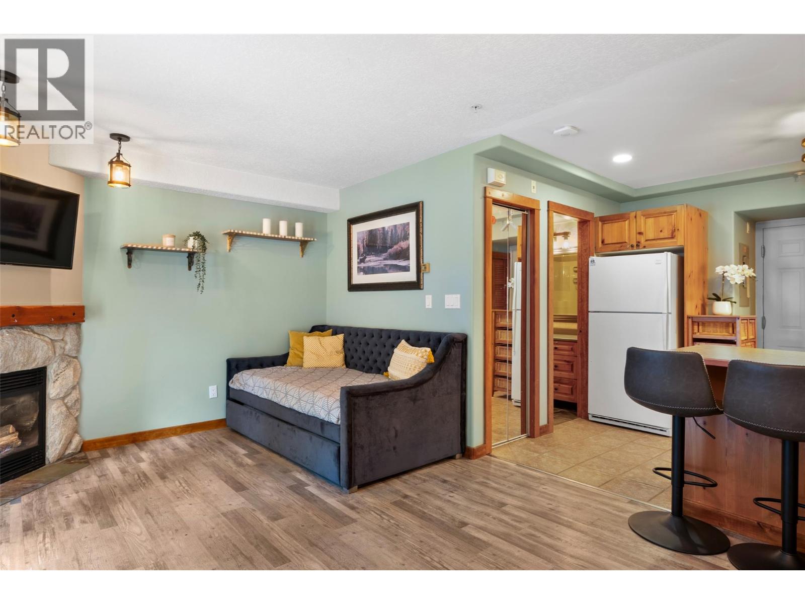 3300 Village Place Unit# 25, Sun Peaks, British Columbia  V0E 5N0 - Photo 7 - 10385784