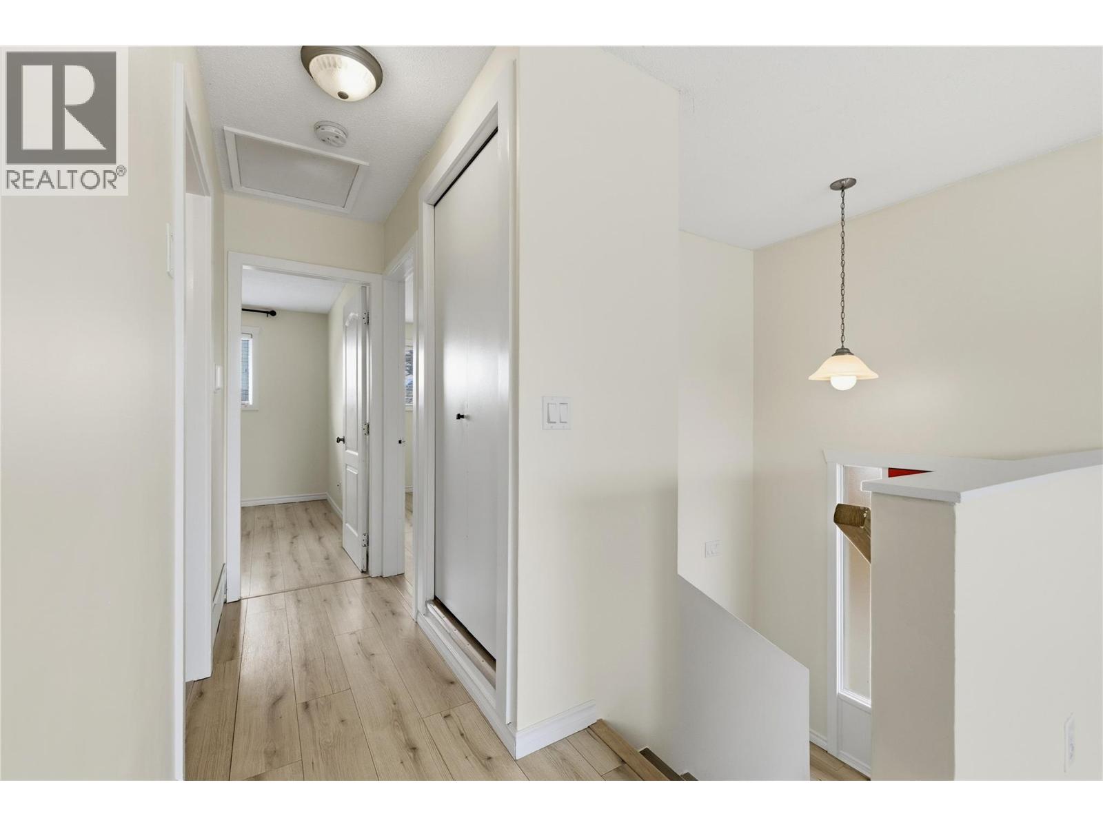877 Tataryn Road, Kelowna, British Columbia  V1X 1N6 - Photo 20 - 10385644