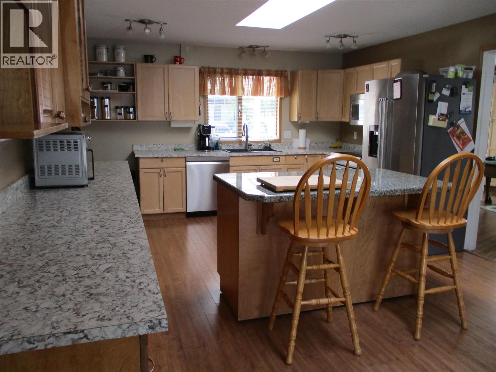 106 Crescent Drive, Enderby, British Columbia  V4Y 4A5 - Photo 5 - 10385113