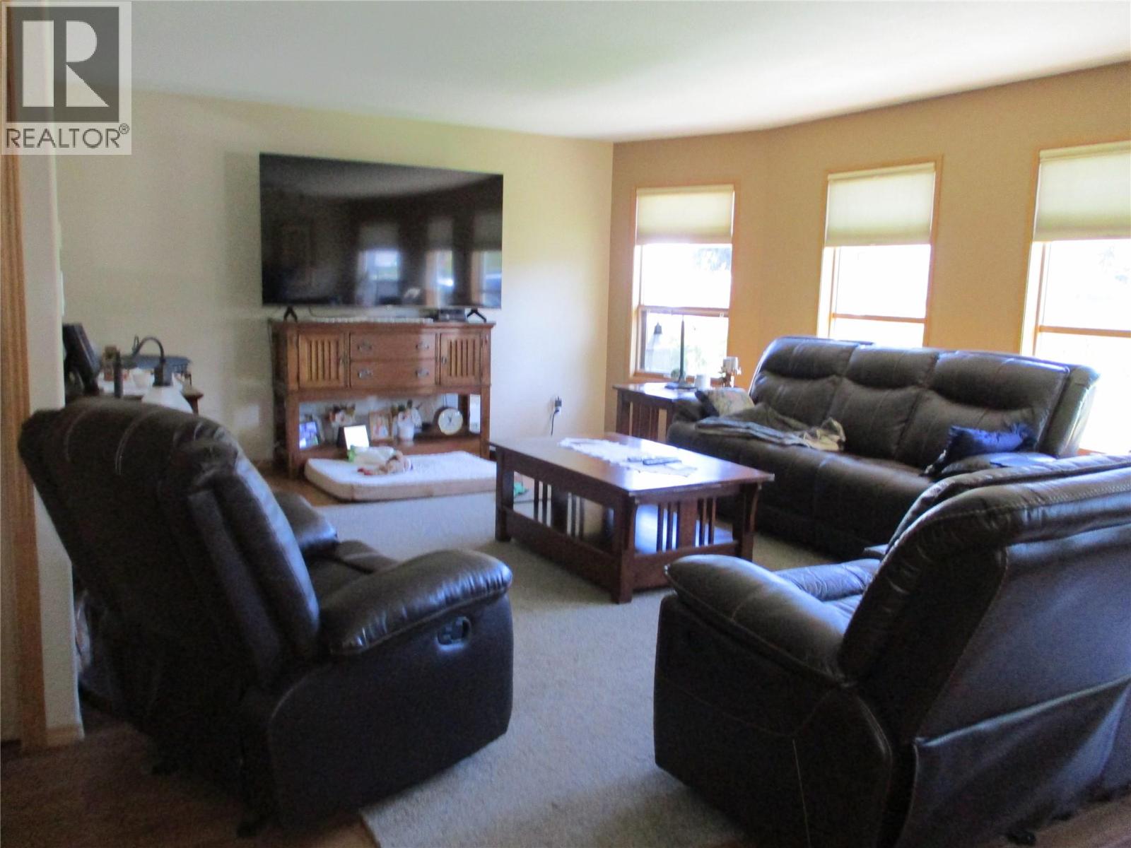 106 Crescent Drive, Enderby, British Columbia  V4Y 4A5 - Photo 6 - 10385113
