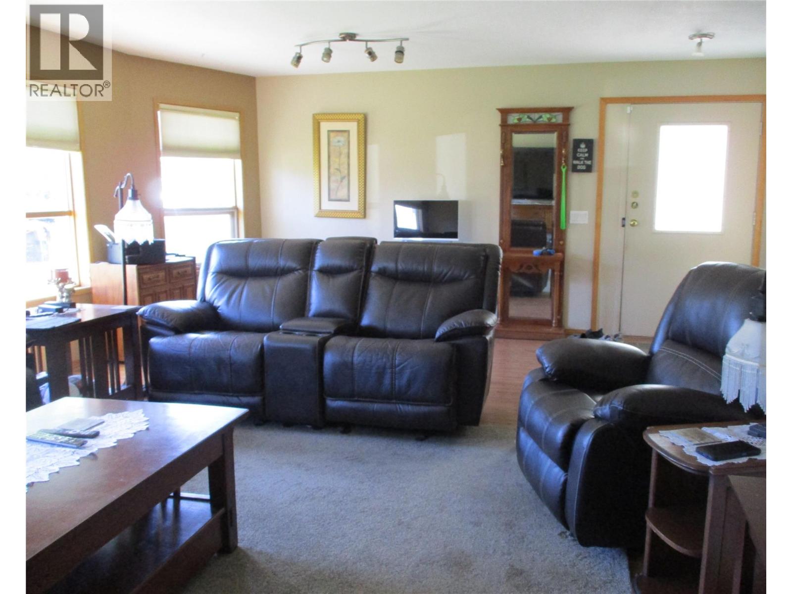 106 Crescent Drive, Enderby, British Columbia  V4Y 4A5 - Photo 8 - 10385113