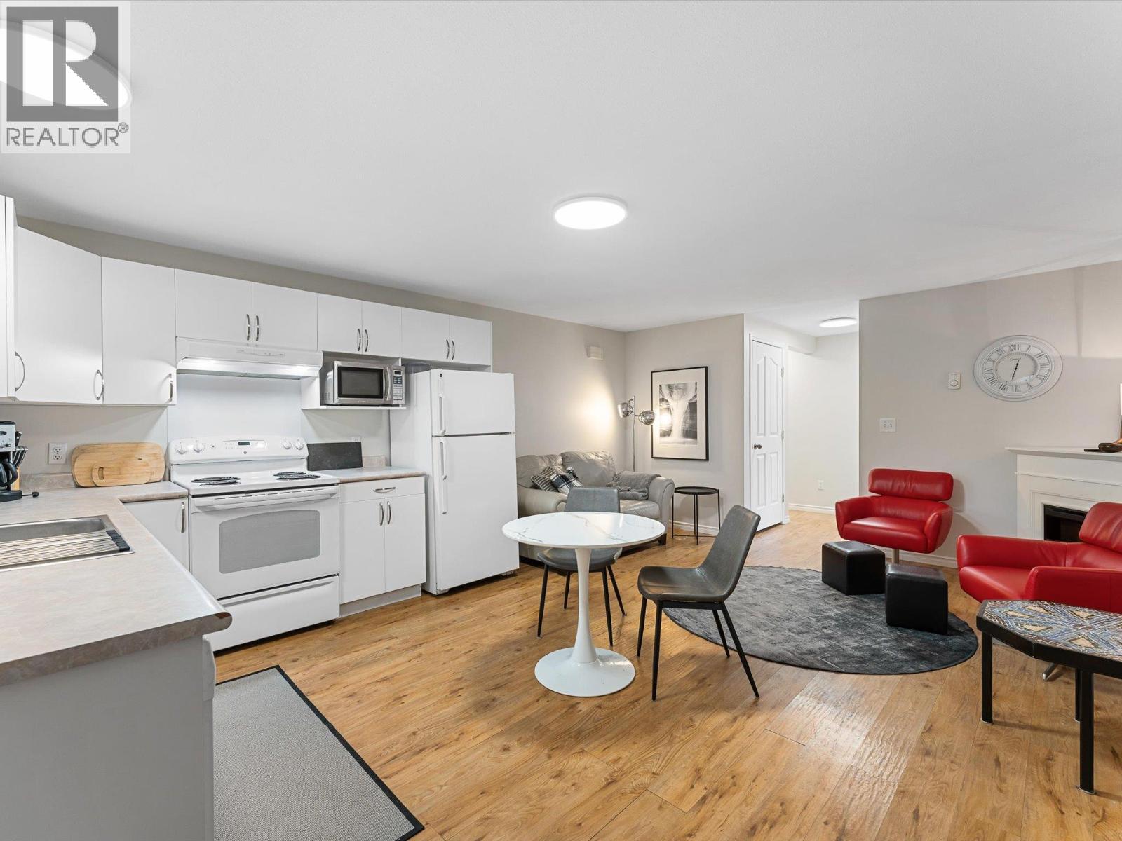 4632 Gordon Drive, Kelowna, British Columbia  V1W 1T6 - Photo 37 - 10385783