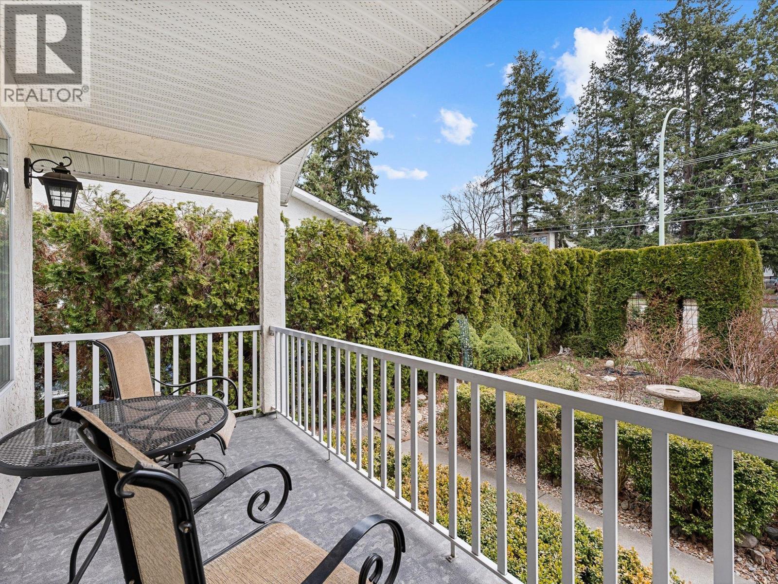 4632 Gordon Drive, Kelowna, British Columbia  V1W 1T6 - Photo 5 - 10385783