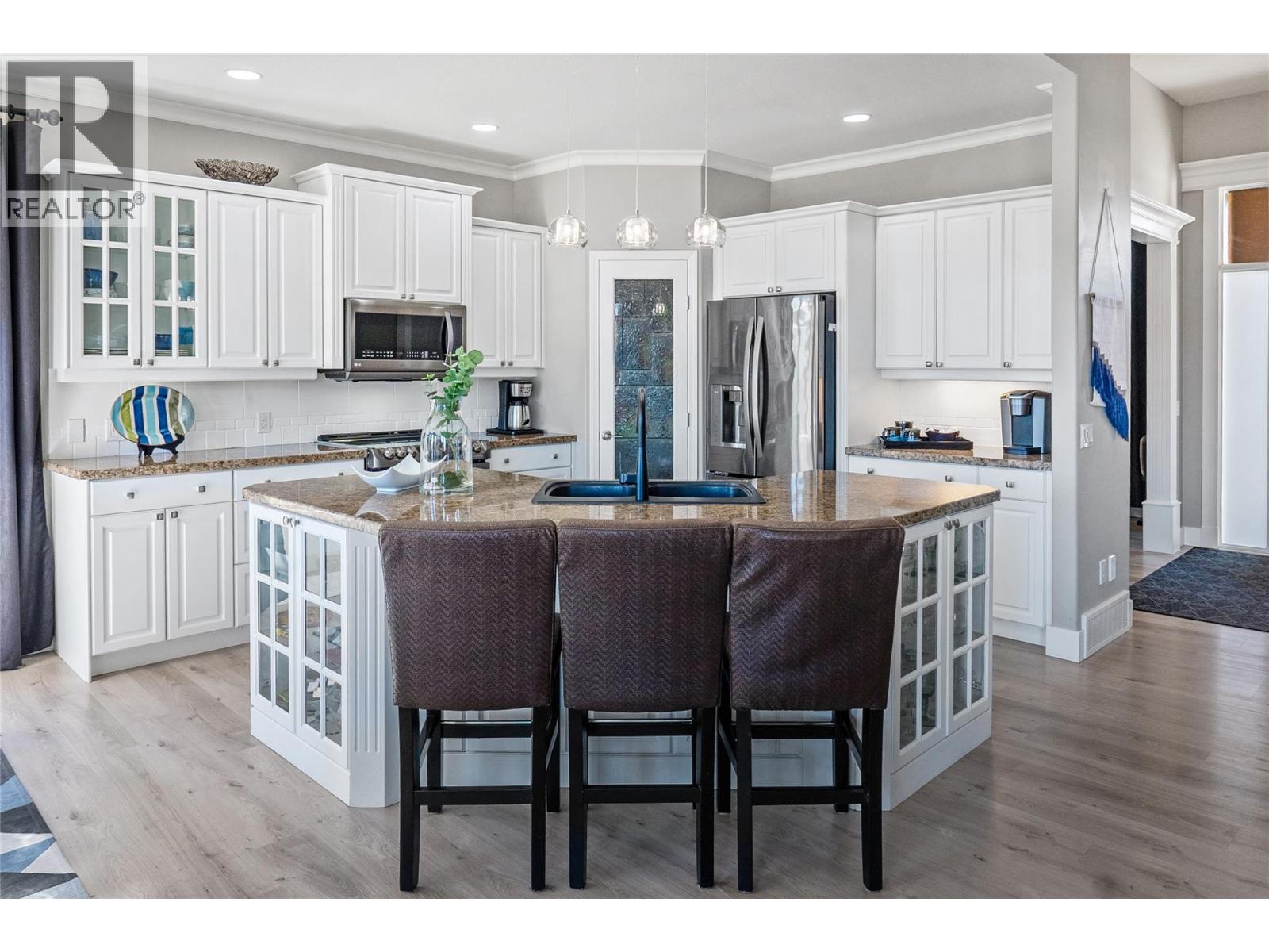 2213 Waddington Court Unit# 14, Kelowna, British Columbia  V1V 2P4 - Photo 6 - 10385729