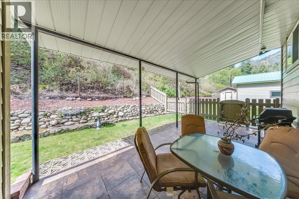 1107 Marianna Crescent, Trail, British Columbia  V1R 1C6 - Photo 43 - 10385672