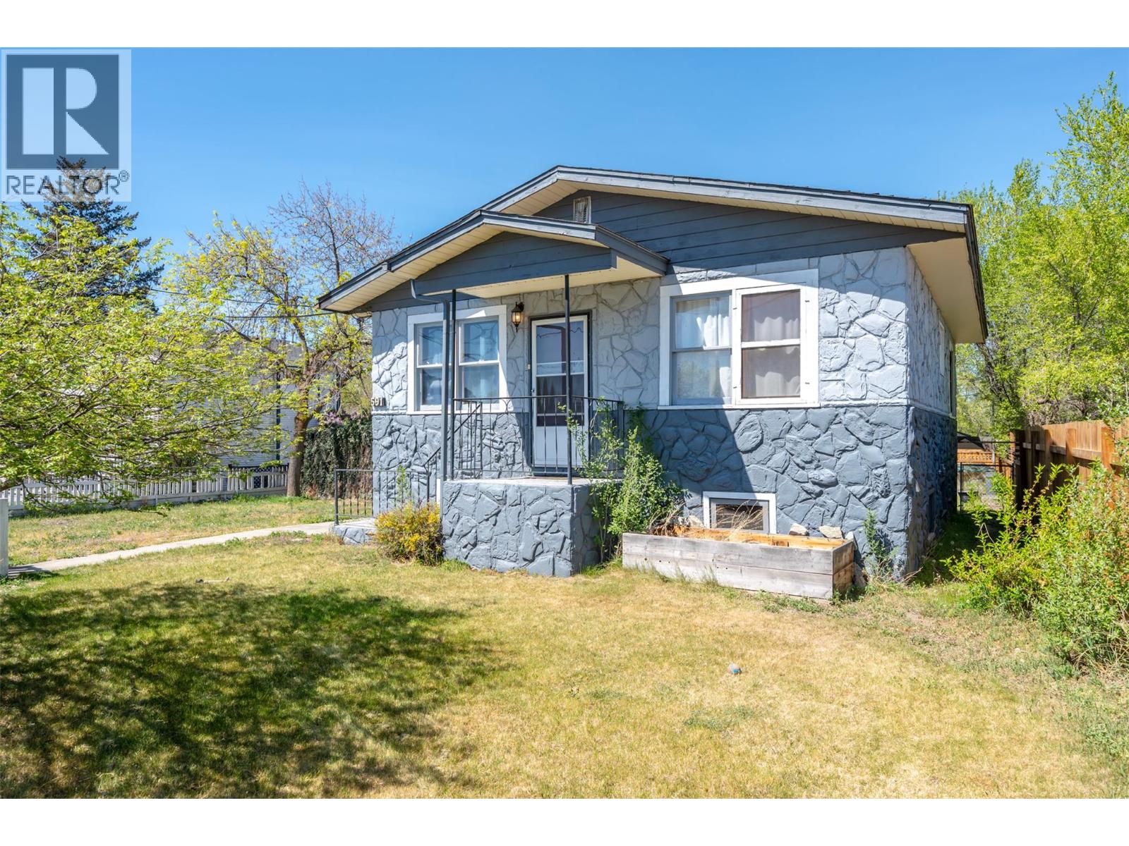 591 Gahan Avenue, penticton, British Columbia